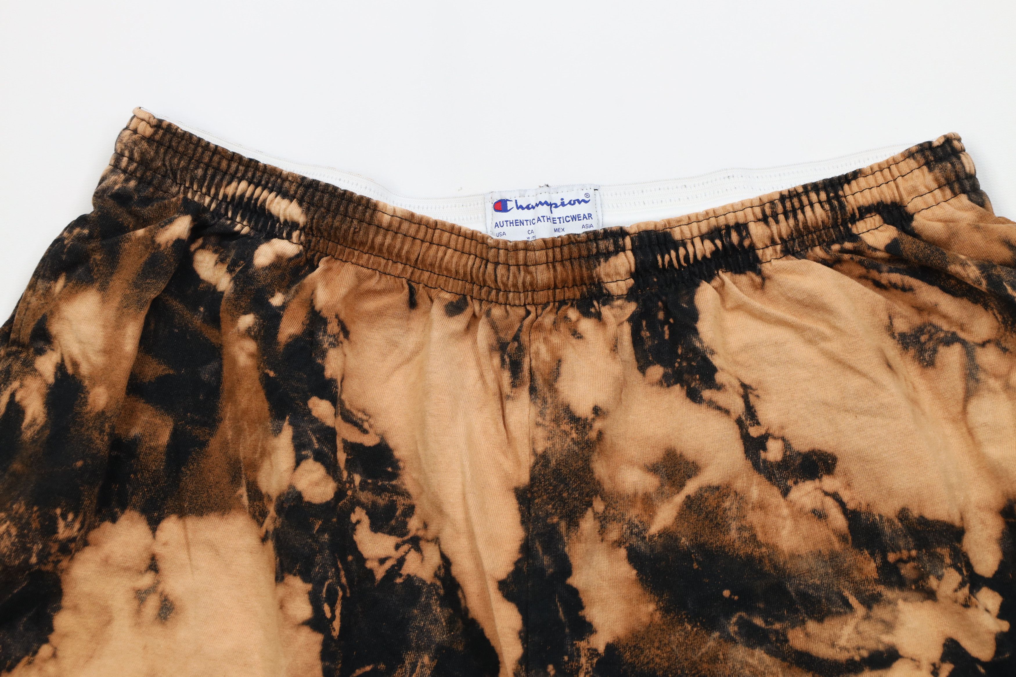 Champion Vintage Champion Above Knee Acid Wash Shorts Trippy Cotton Size US 36 / EU 52 - 2 Thumbnail