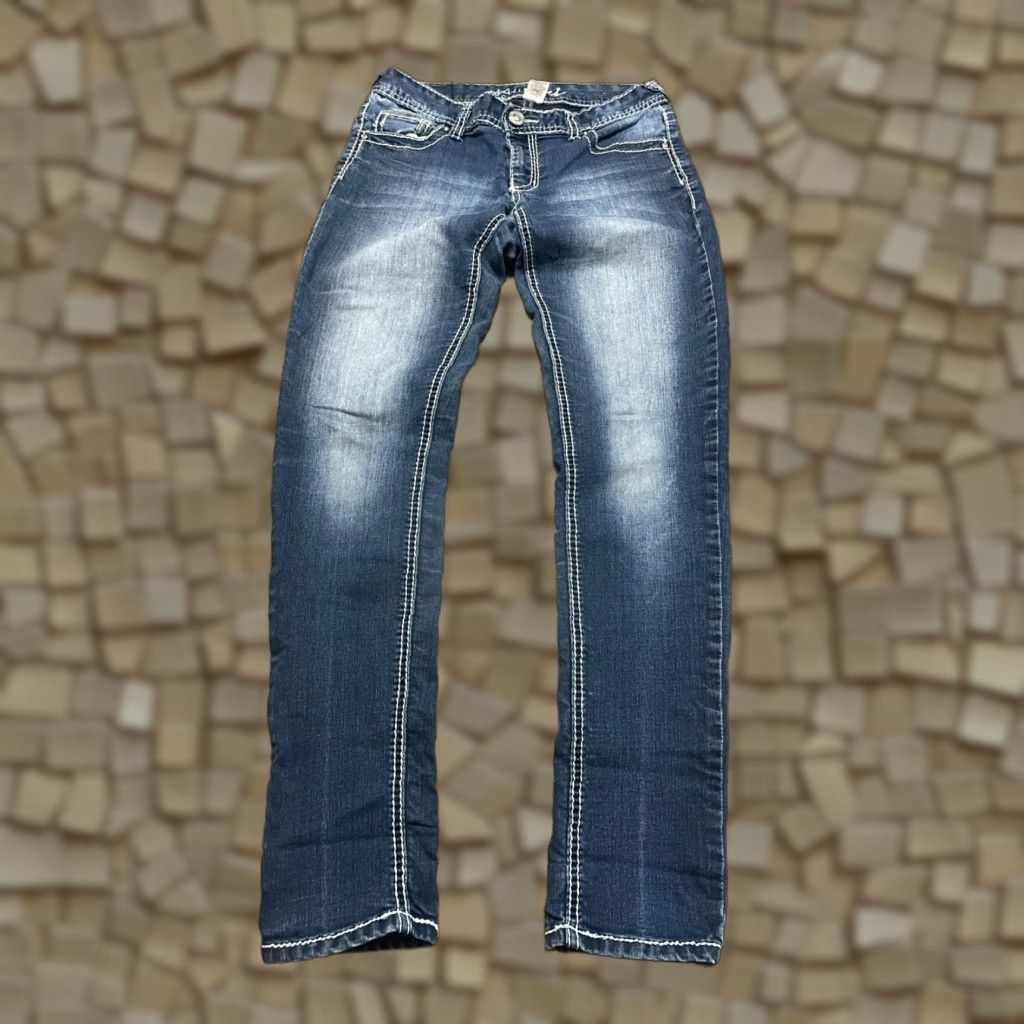 Vintage Maurices Jeans Woman's Size Small Blue Denim Skinny Pockets Regular Inseam 29.5in Size 28" / US 6 / IT 42 - 1 Thumbnail