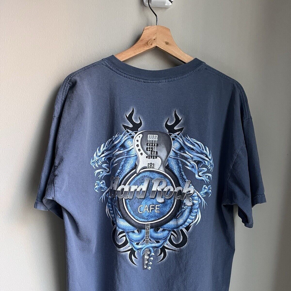 Hard Rock Cafe VINTAGE HARD ROCK CAFE SAN DIEGO CALIFORNIA GUITAR T XL 90S Size US XL / EU 56 / 4 - 1 Thumbnail