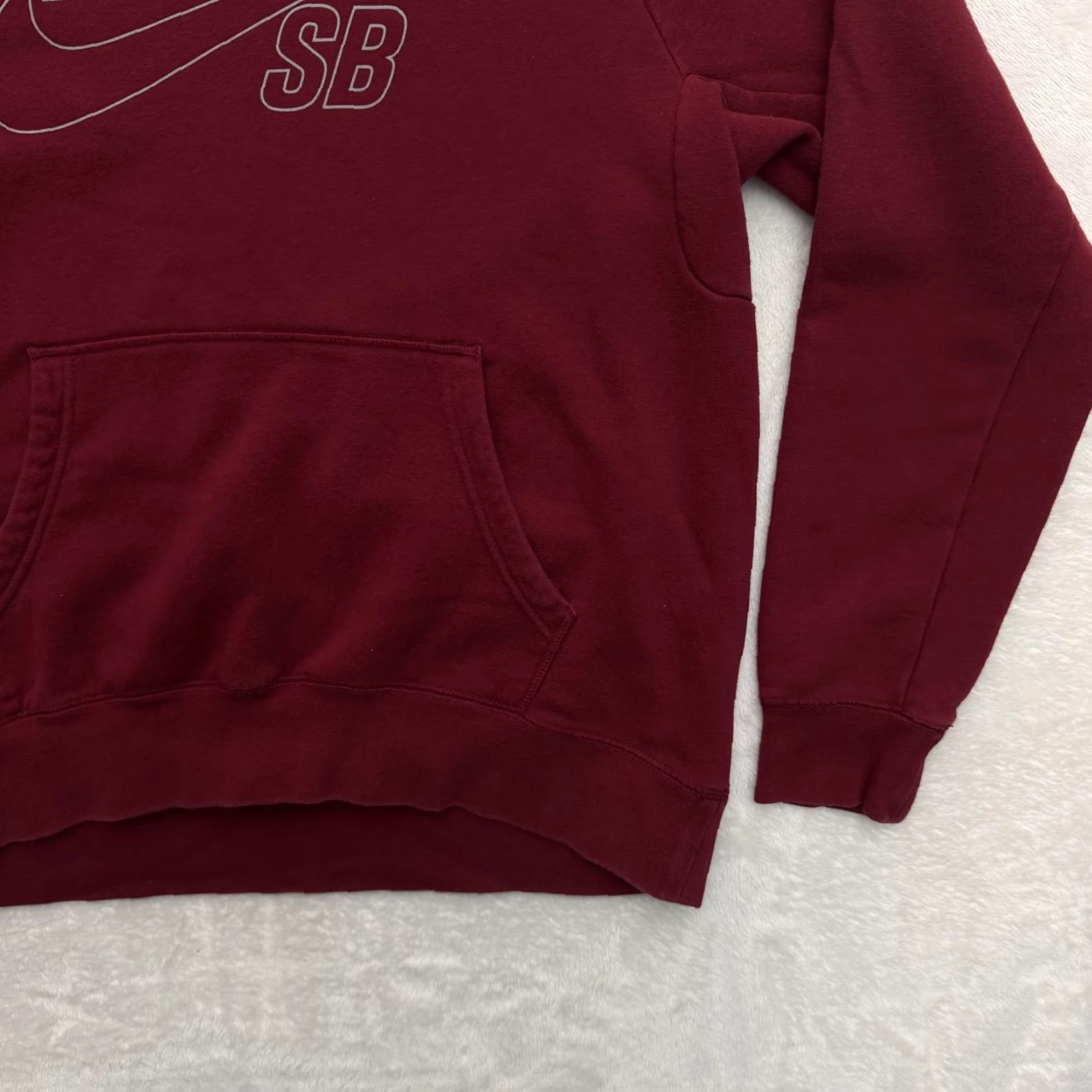 Nike Nike SB Sweater Hoodie Mens Large Red Fleece Pullover Skateboarding Shirt Size US L / EU 52-54 / 3 - 4 Thumbnail