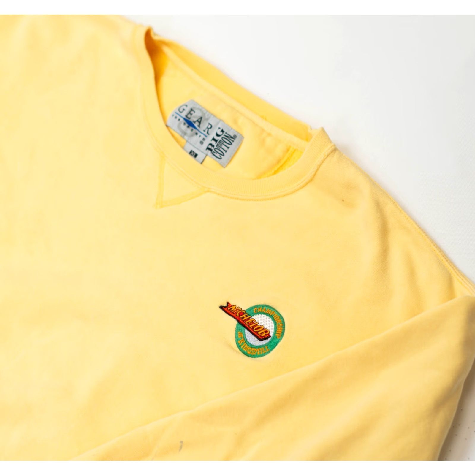 Vintage VINTAGE Gear Sweatshirt Men’s XL Crew Neck Yellow 80s 90s Beer Sports Nike? (Note: cannot infer brand beyond Gear) Size US XL / EU 56 / 4 - 4 Thumbnail