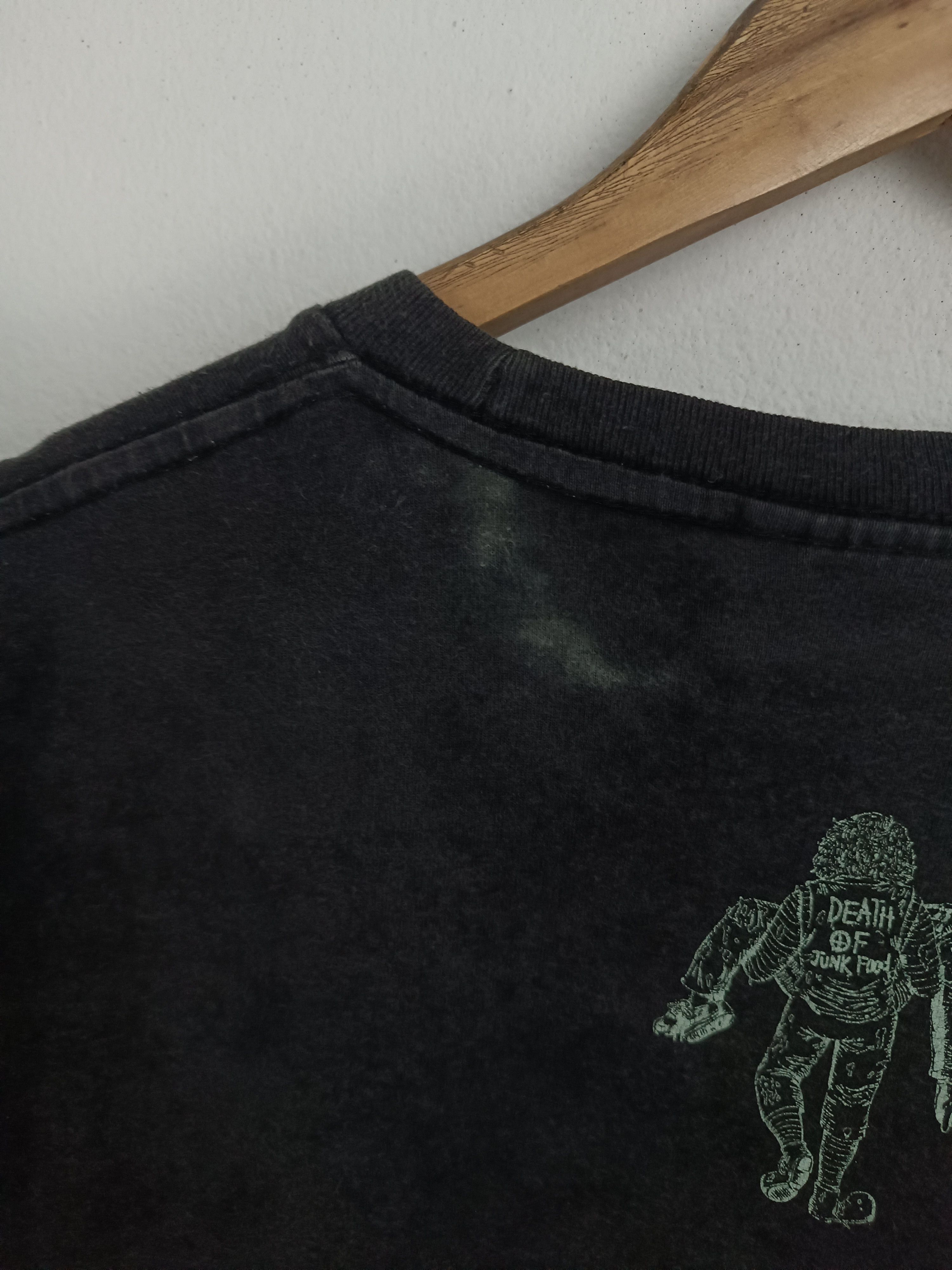 Other THRASHED FADED VINTAGE Y2K DEATH OF JUNKFOOD MCDONALD KFC Size US L / EU 52-54 / 3 - 19 Thumbnail