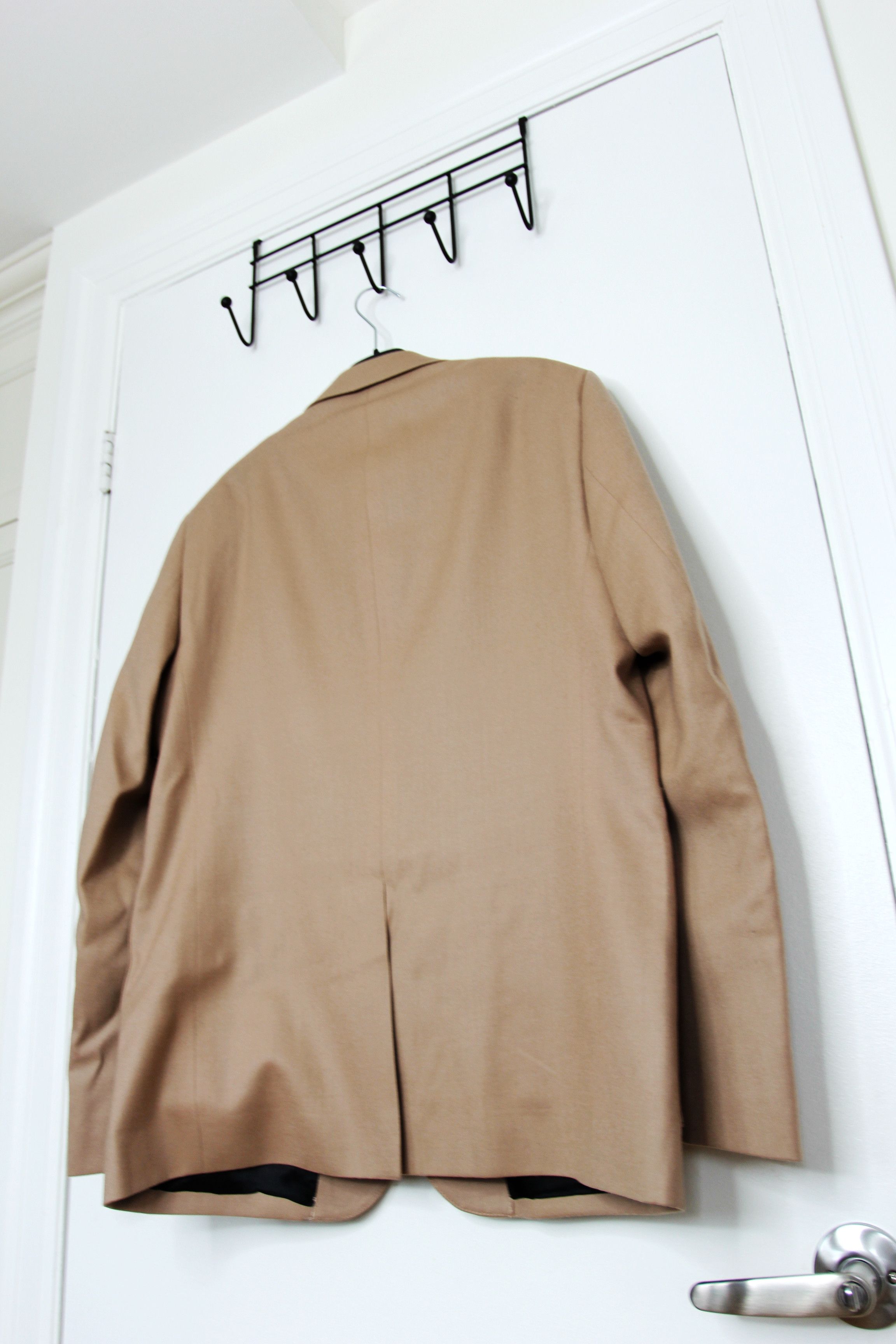 Other BNWT AW25 ECOLE DE PENSEE PINK BRUSHED WOOL JACKET 52 Size US L / EU 52-54 / 3 - 7 Thumbnail