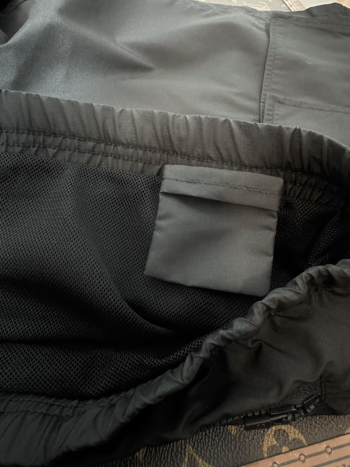 Off-White NWT Off-White Classic Belted Cargo Swim Shorts Size US 40 / EU 56 - 18 Thumbnail