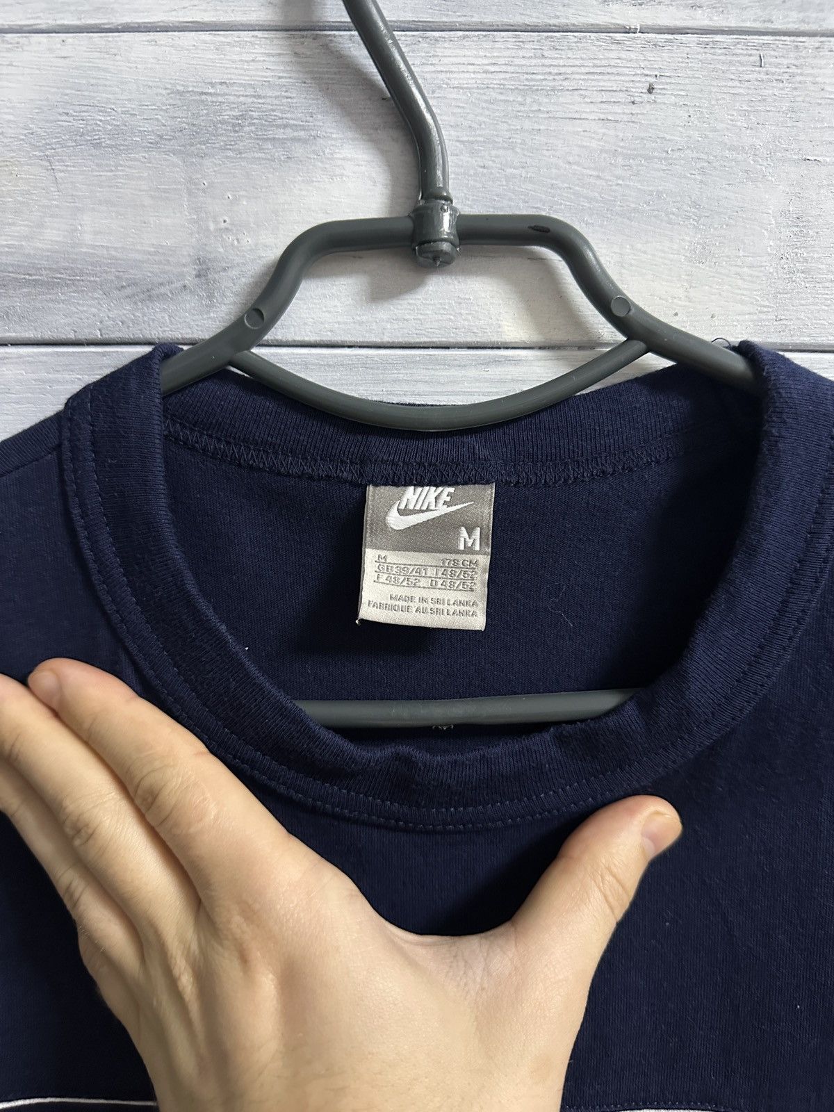 Nike Rare Vintage Tee Nike Size M Streatwear Y2K Size US M / EU 48-50 / 2 - 5 Thumbnail