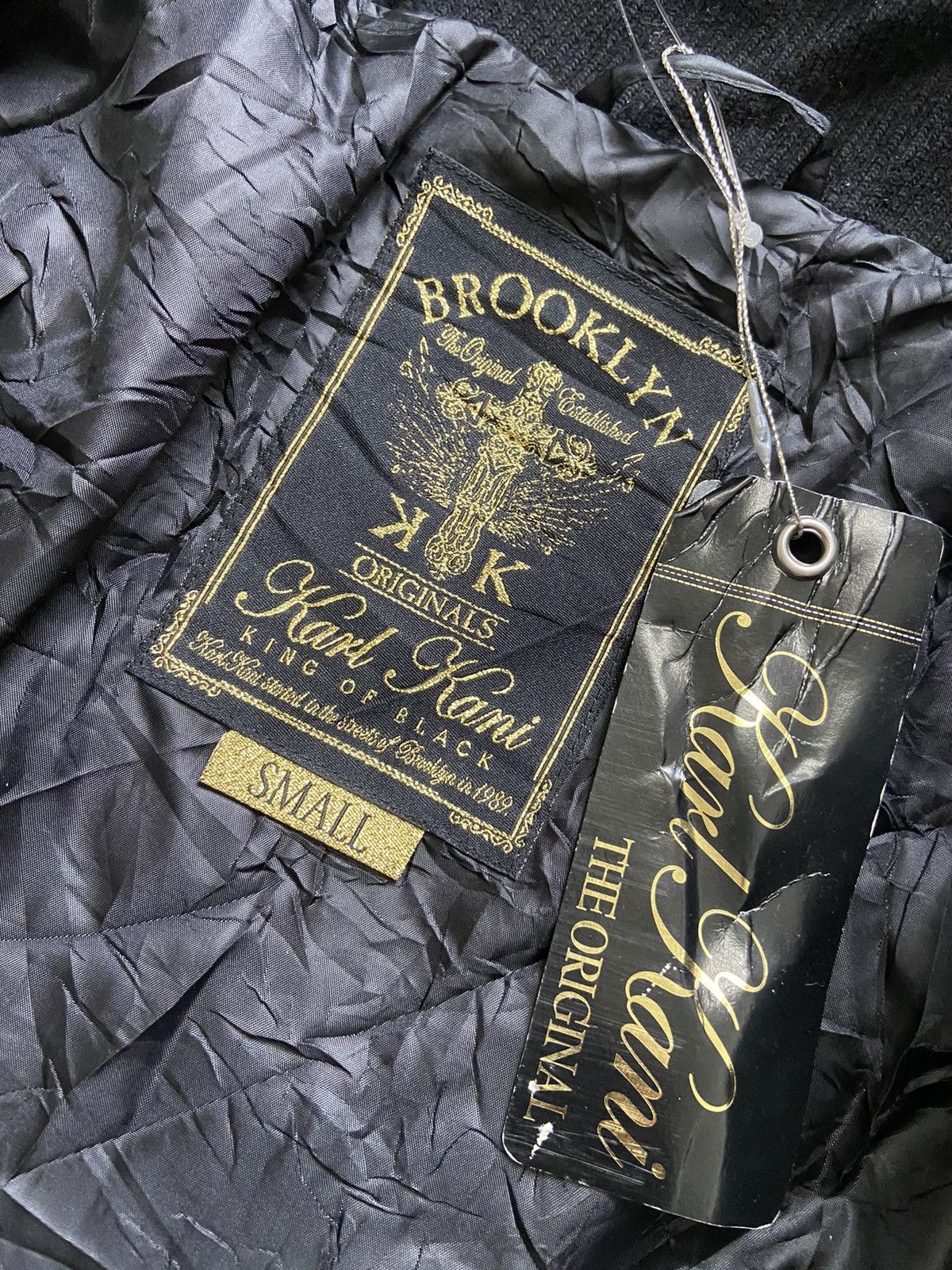 Karl Kani Vintage Karl Kani Golden King Of Black Quilted Riders Jacket Size US S / EU 44-46 / 1 - 10 Thumbnail