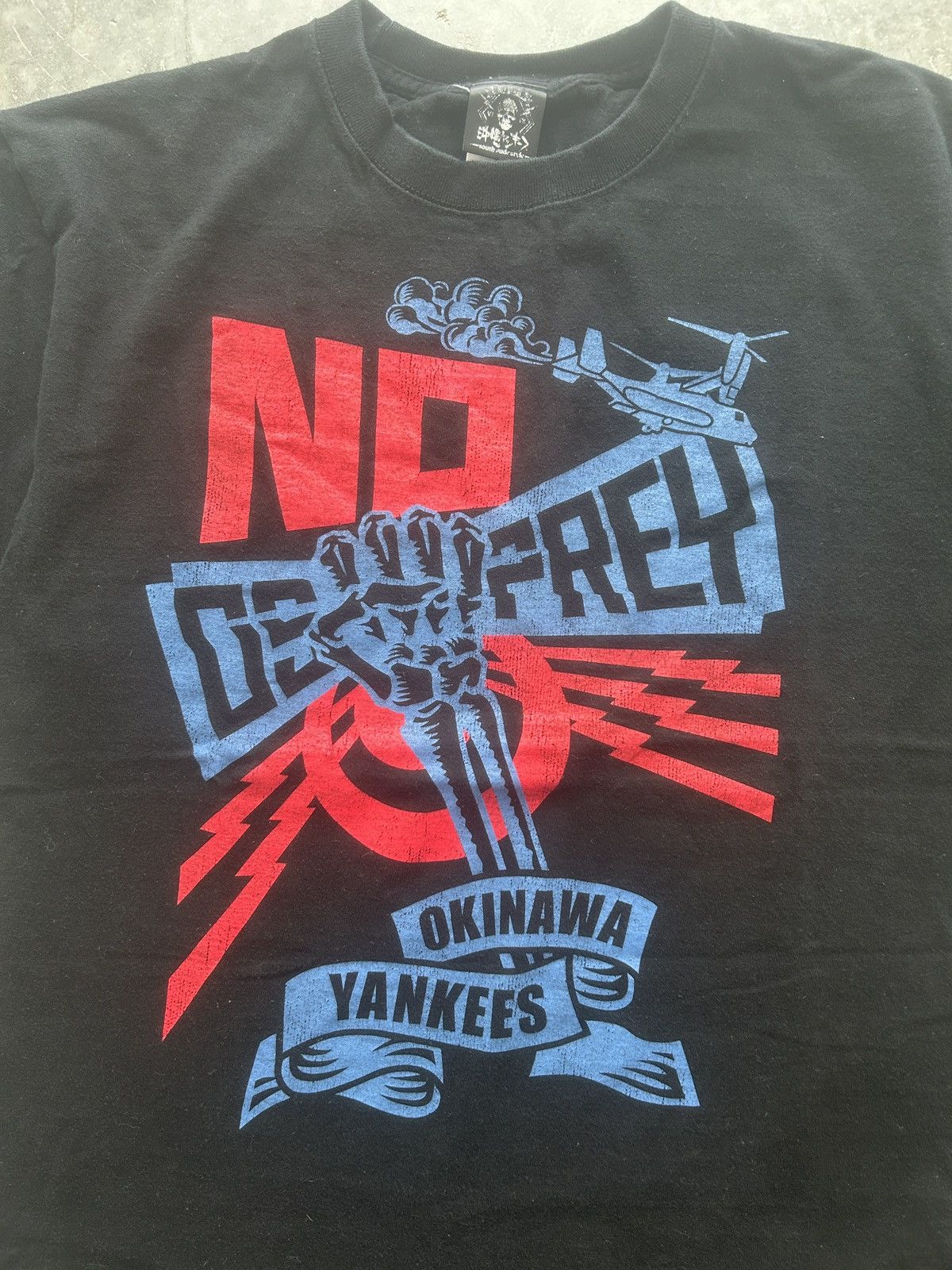 Japanese Brand × Vintage Vintage Y2K Okinawa Yankees Graphic Tee Size US M / EU 48-50 / 2 - 2 Thumbnail