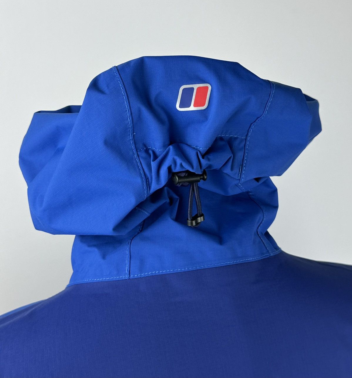 Berghaus Berghaus Hydroshell Lightweight Hooded Waterproof Jacket Size US XL / EU 56 / 4 - 9 Thumbnail