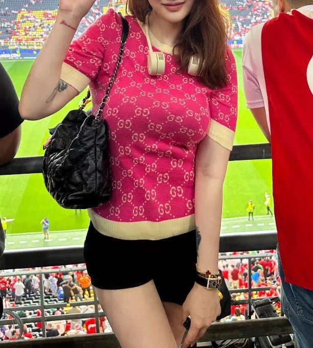 Gucci Gucci Pink All-Over Logo Knit Short Sleeve XS 9/10 (Neck Dot) Size XS / US 0-2 / IT 36-38 - 5 Thumbnail
