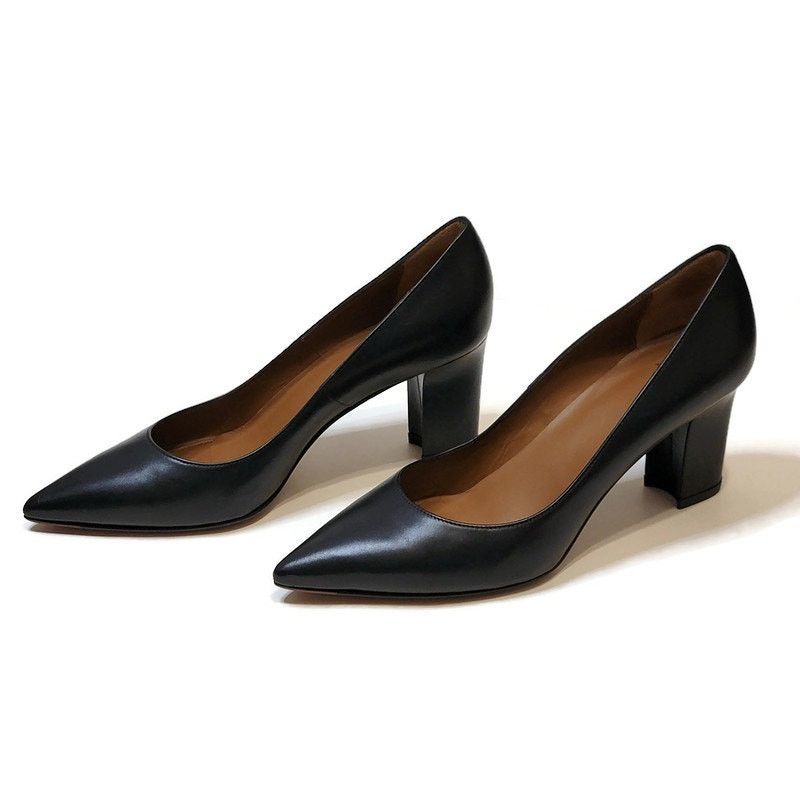 Aquatalia Aquatalia Peony Black Leather Pumps Size 7 Made in Italy Size US 7 / IT 37 - 5 Thumbnail