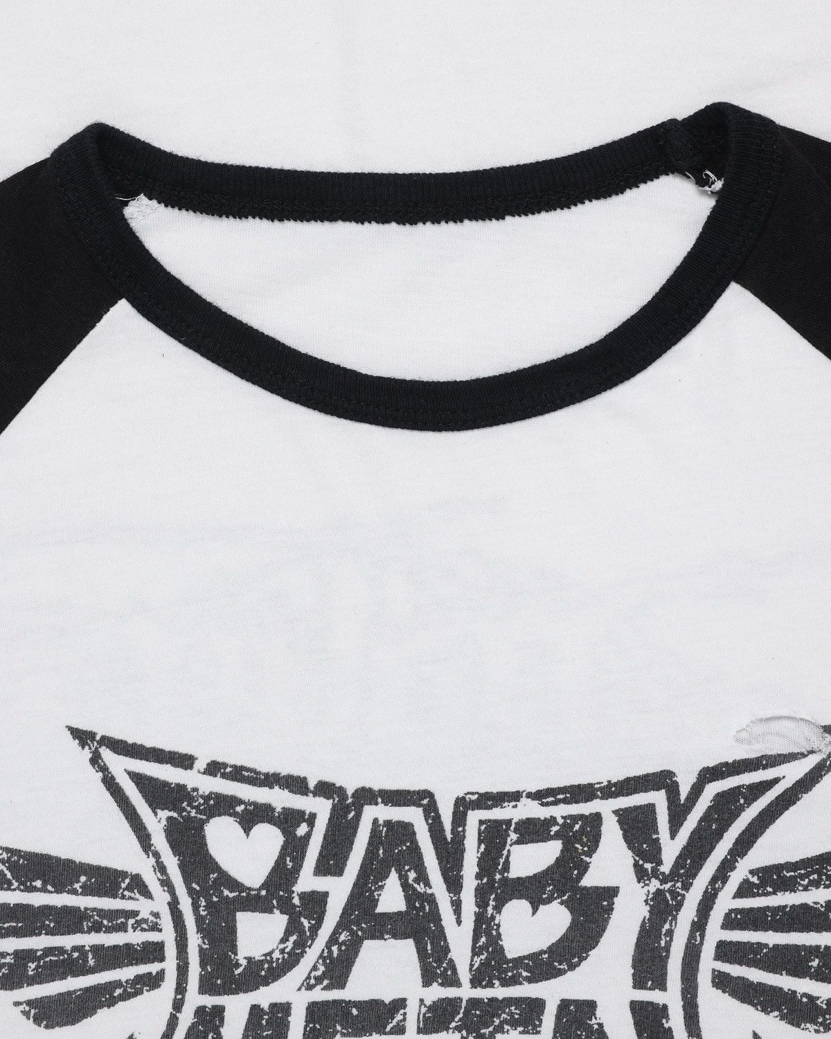 Band Tees BABYMETAL Raglan Tour T-Shirt (Front & Back Print) Size US M / EU 48-50 / 2 - 5 Thumbnail