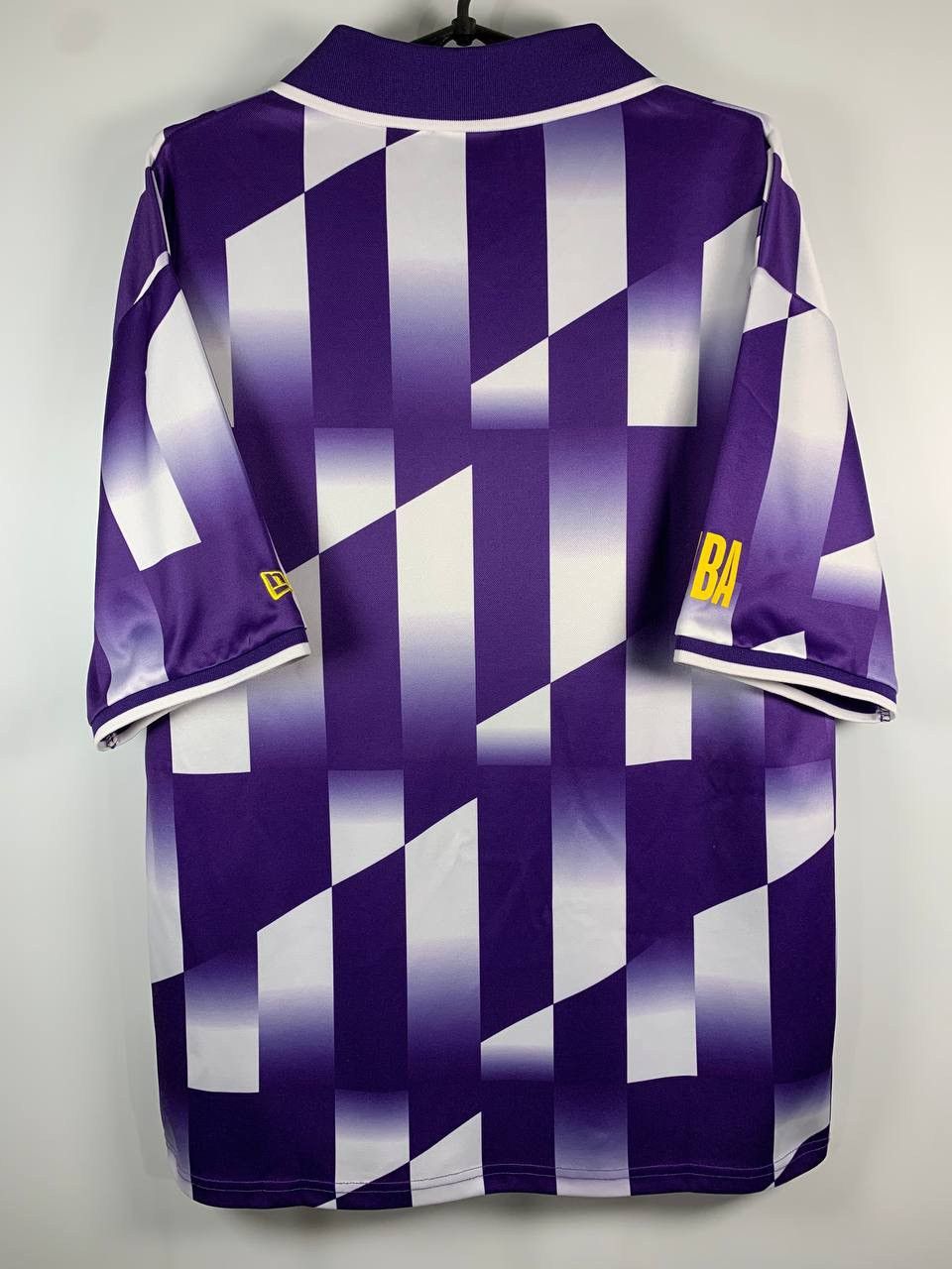 NBA × New Era NBA Lakers Los Angeles | Polo | New Era Size US L / EU 52-54 / 3 - 17 Thumbnail