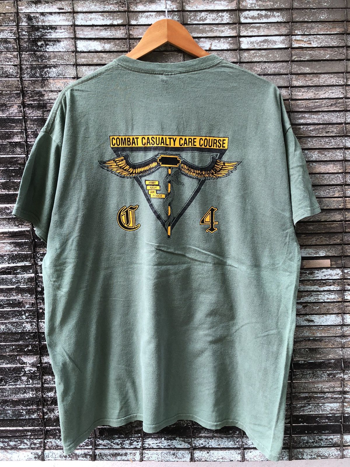Japanese Brand Vintage Y2K C4 Combat Casualty Care Course Tee Size US XL / EU 56 / 4 - 2 Thumbnail