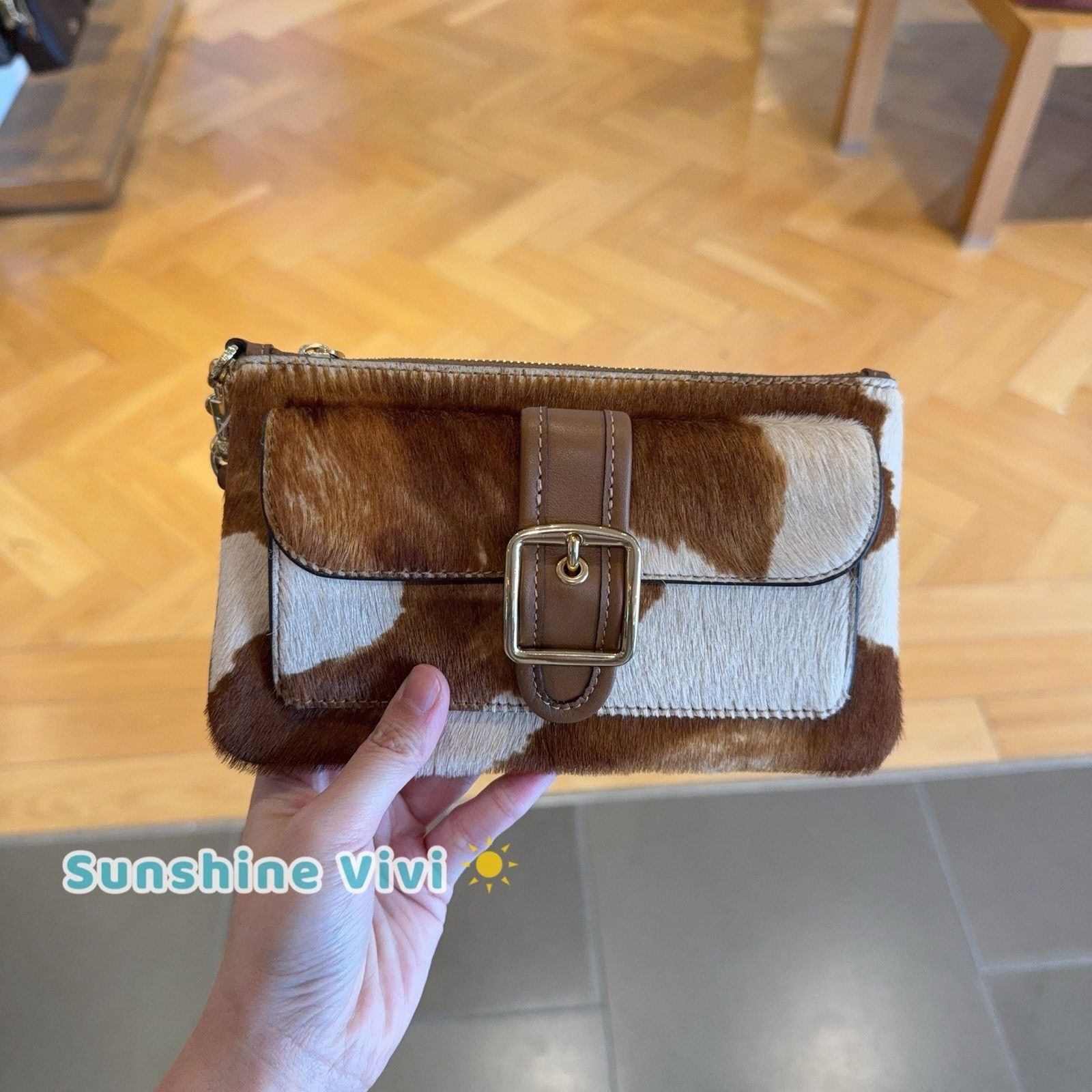 Coach NWT Coach Ashton Wristlet Haircalf Cow CDY07 Gold/Cow Size ONE SIZE - 3 Thumbnail