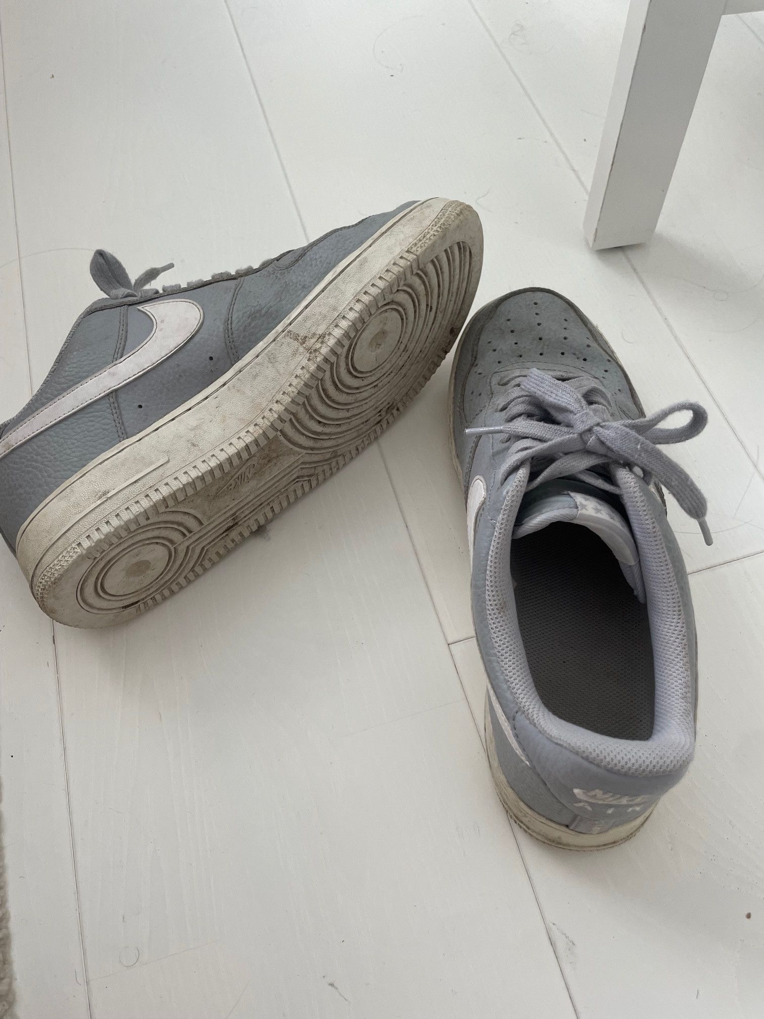 Nike Nike Air Force 1 Low Size US 10 / EU 43 - 3 Thumbnail