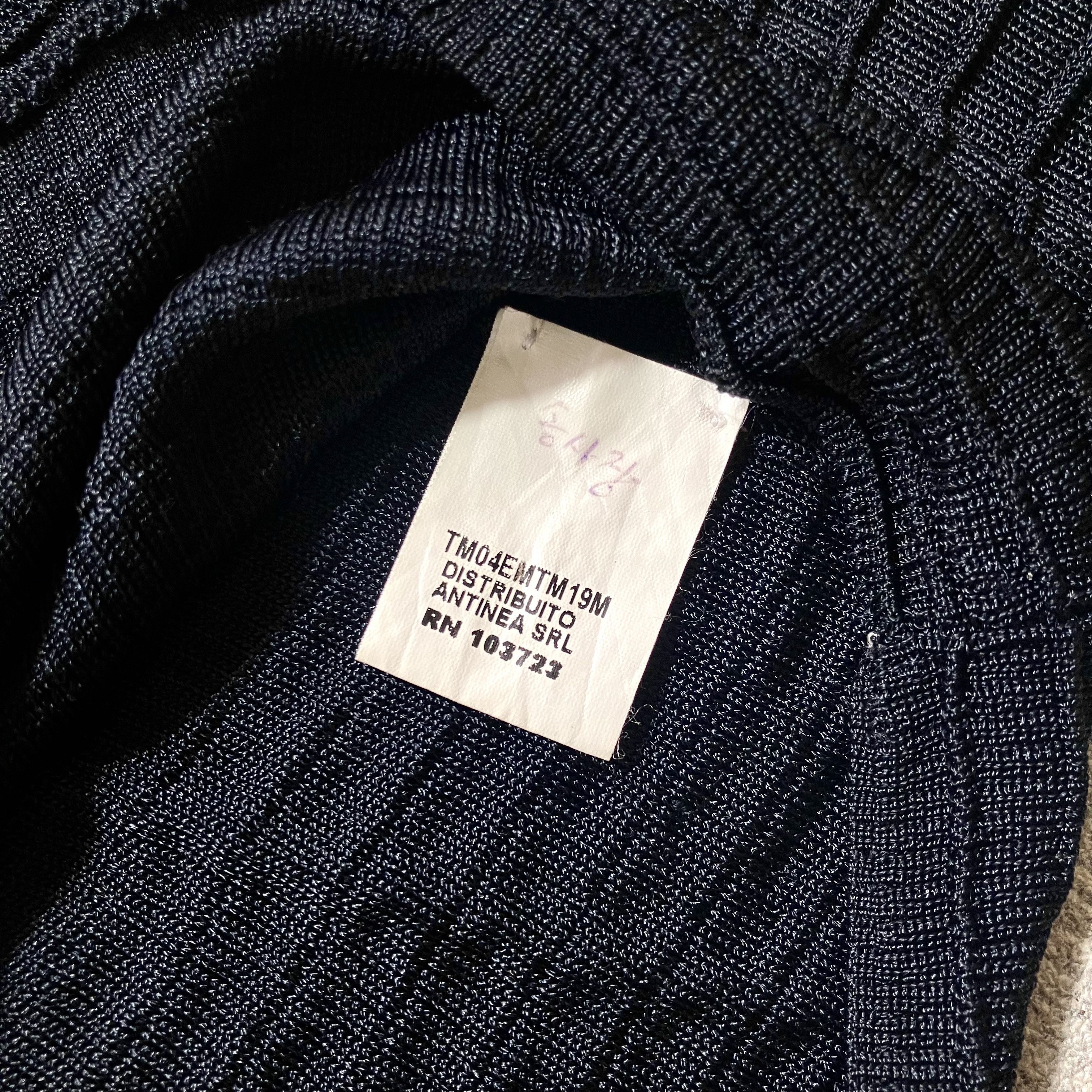 Armani Armani Collezioni navy ribbed knit cardigan Size M / US 6-8 / IT 42-44 - 8 Thumbnail