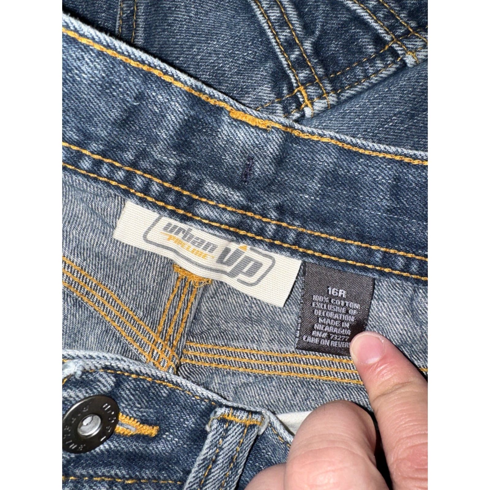 Vintage VINTAGE Urban Up Denim Shorts Jorts 16R 24in Waist Womens Blue 24in Inseam 24in Regular Size 16 Size 42" / US 20 - 5 Thumbnail