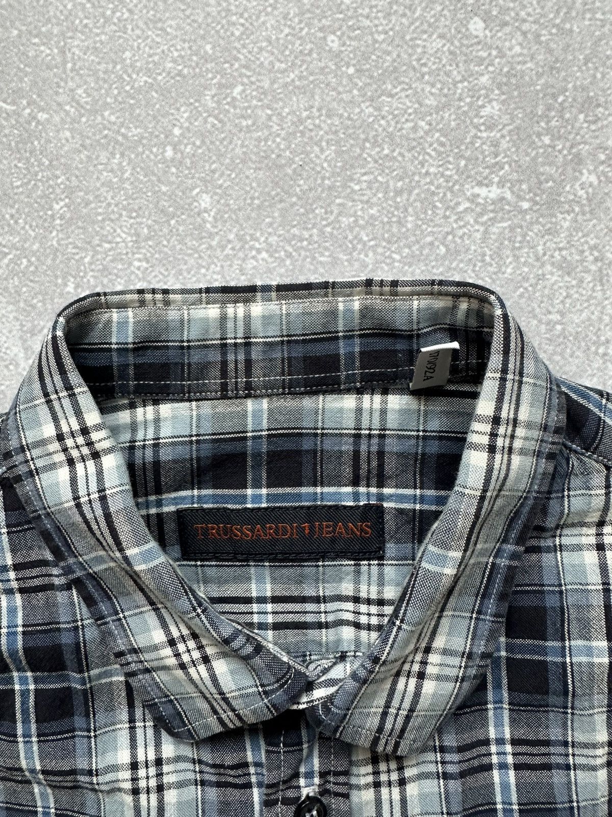 Trussardi × Vintage Shirt Trussardi jeans vintage streetwear size 39 Size US M / EU 48-50 / 2 - 4 Thumbnail