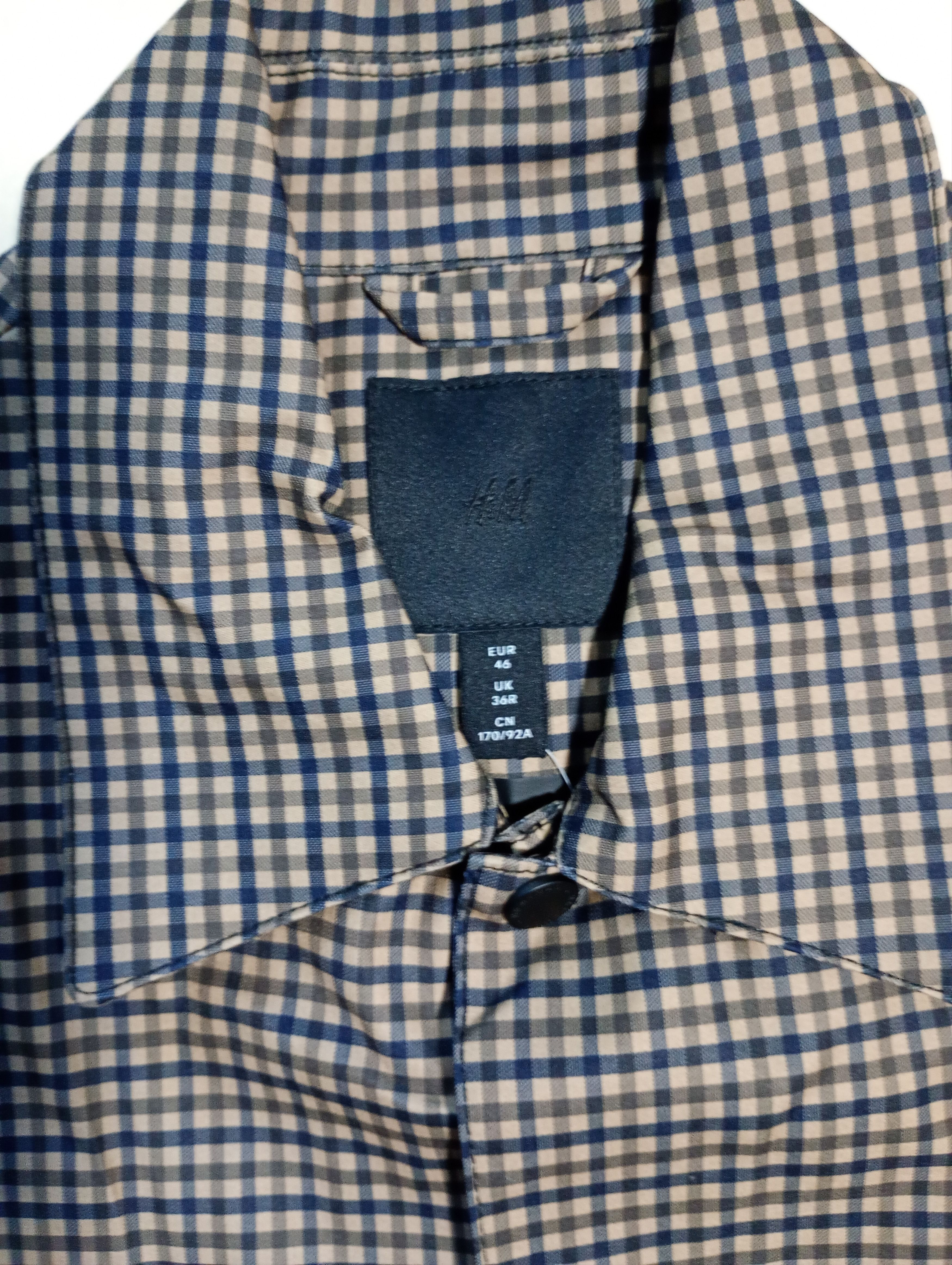 H&M H&M NWT Checkered Raincoat UK 36R Size US S / EU 44-46 / 1 - 7 Thumbnail