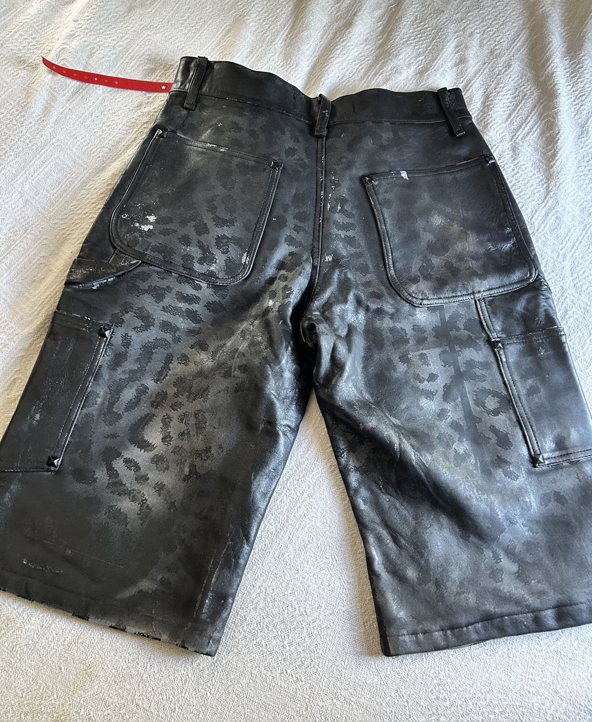 LOST INTRICACY Lost intricacy’s Black panther leather shorts M Size US 30 / EU 46 - 3 Thumbnail