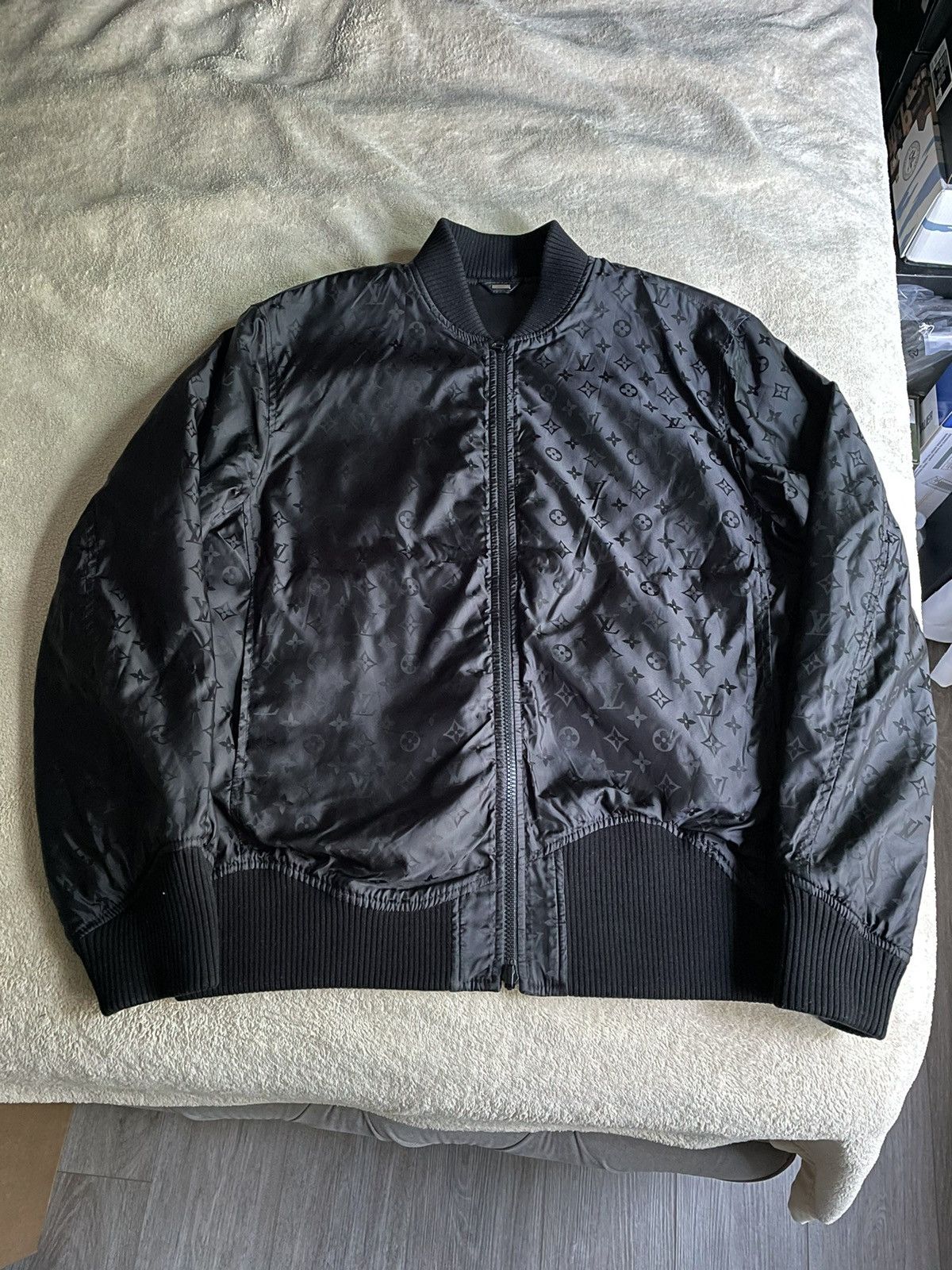 Louis Vuitton Louis Vuitton Reversible Black Leather Monogram Jacket Size US M / EU 48-50 / 2 - 2 Thumbnail