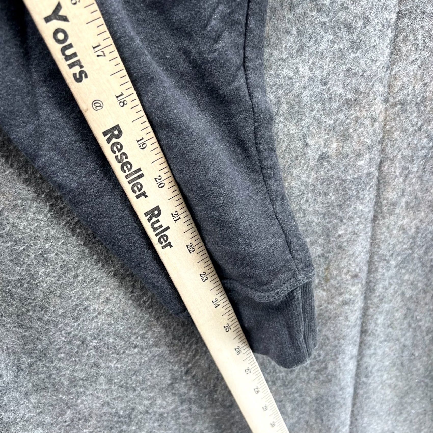 Champion VINTAGE Champion Hoodie Mens XL Gray Fleece Pullover Logo C Power Blend All Seasons Jacket Size US XL / EU 56 / 4 - 5 Thumbnail