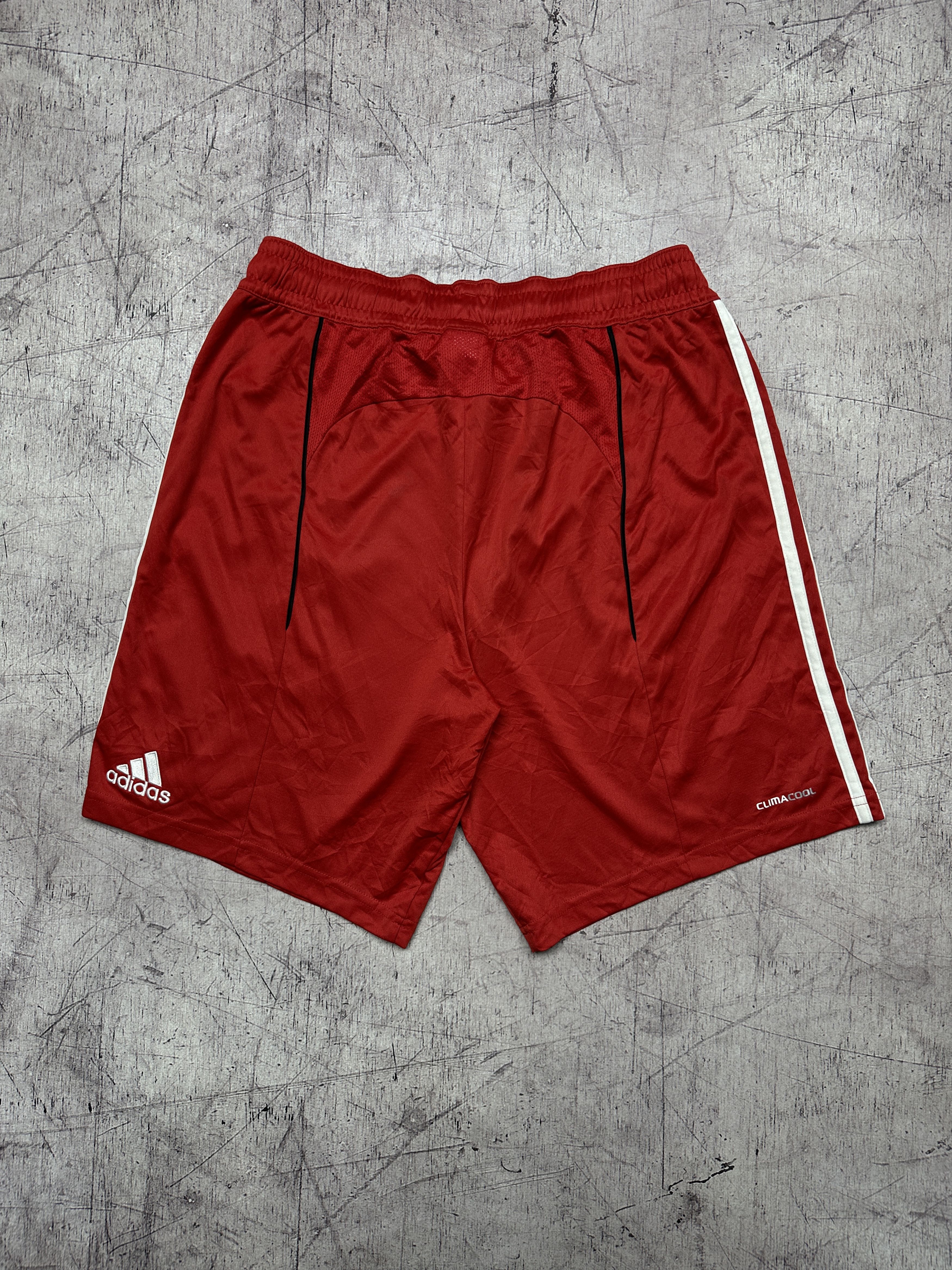 Adidas Adidas Manchester United Vintage Mens Shorts Size US 32 / EU 48 - 8 Thumbnail