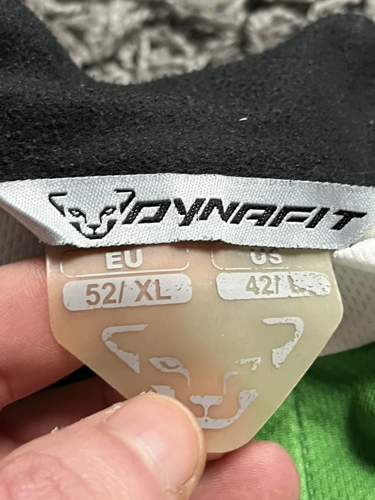 Vintage Dynafit Trail Ride Cycling Jersey White/Green Size L Size US L / EU 52-54 / 3 - 7 Thumbnail