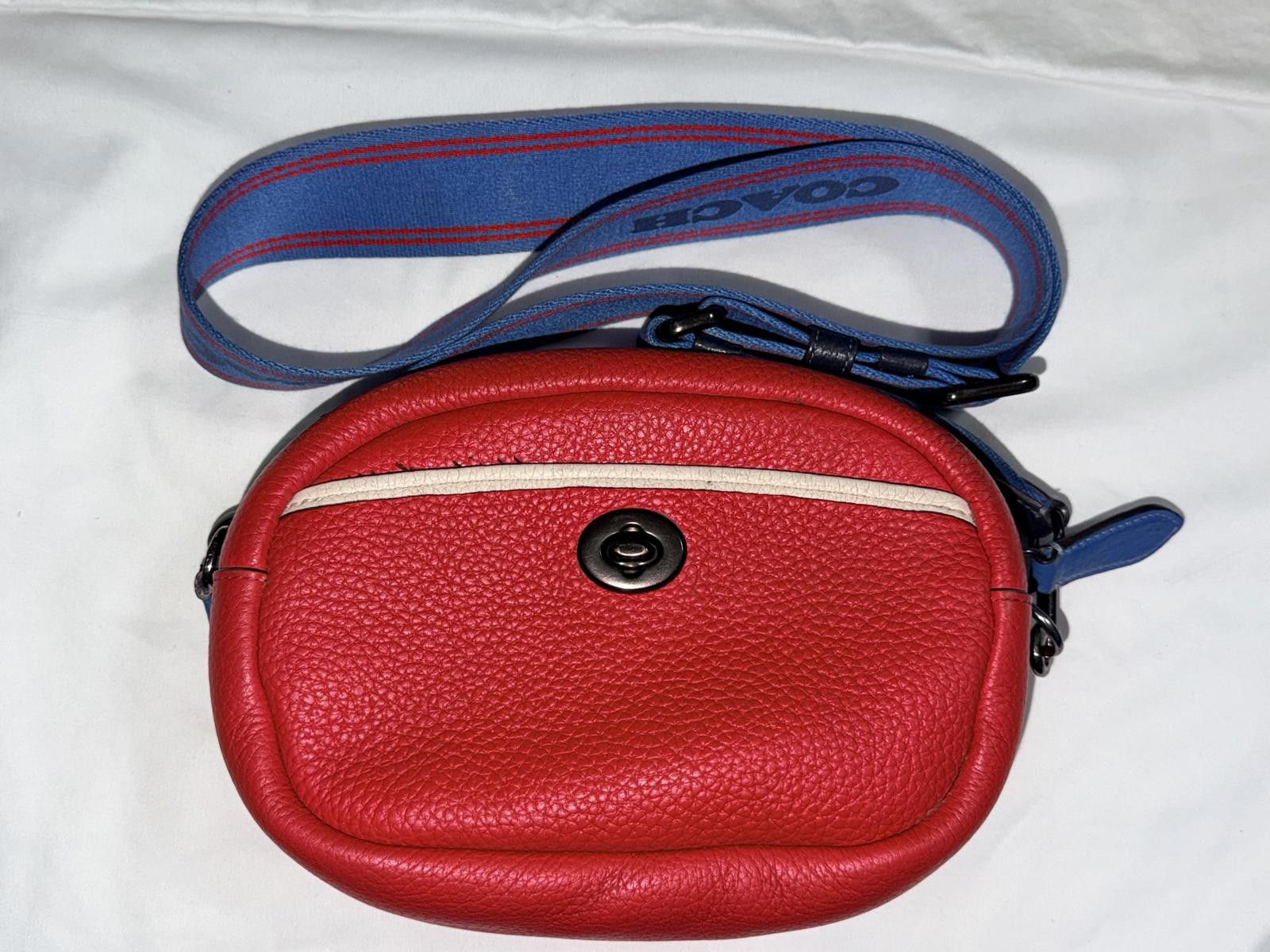 Coach Coach Camera Bag in Colorblock Pebbled Leather Size ONE SIZE - 1 Thumbnail