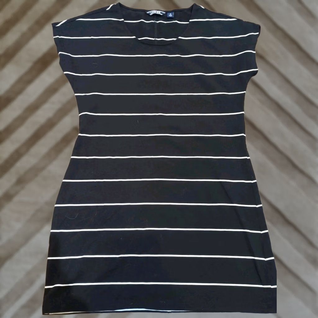 Lands' End Lands' End Striped Raglan Sleeve Stretch Shirt Dress Short Sleeve S Multicolor Womens Knit T-Shirt Dress Casual Closet Regular Size Small Size S / US 4 / IT 40 - 1 Thumbnail