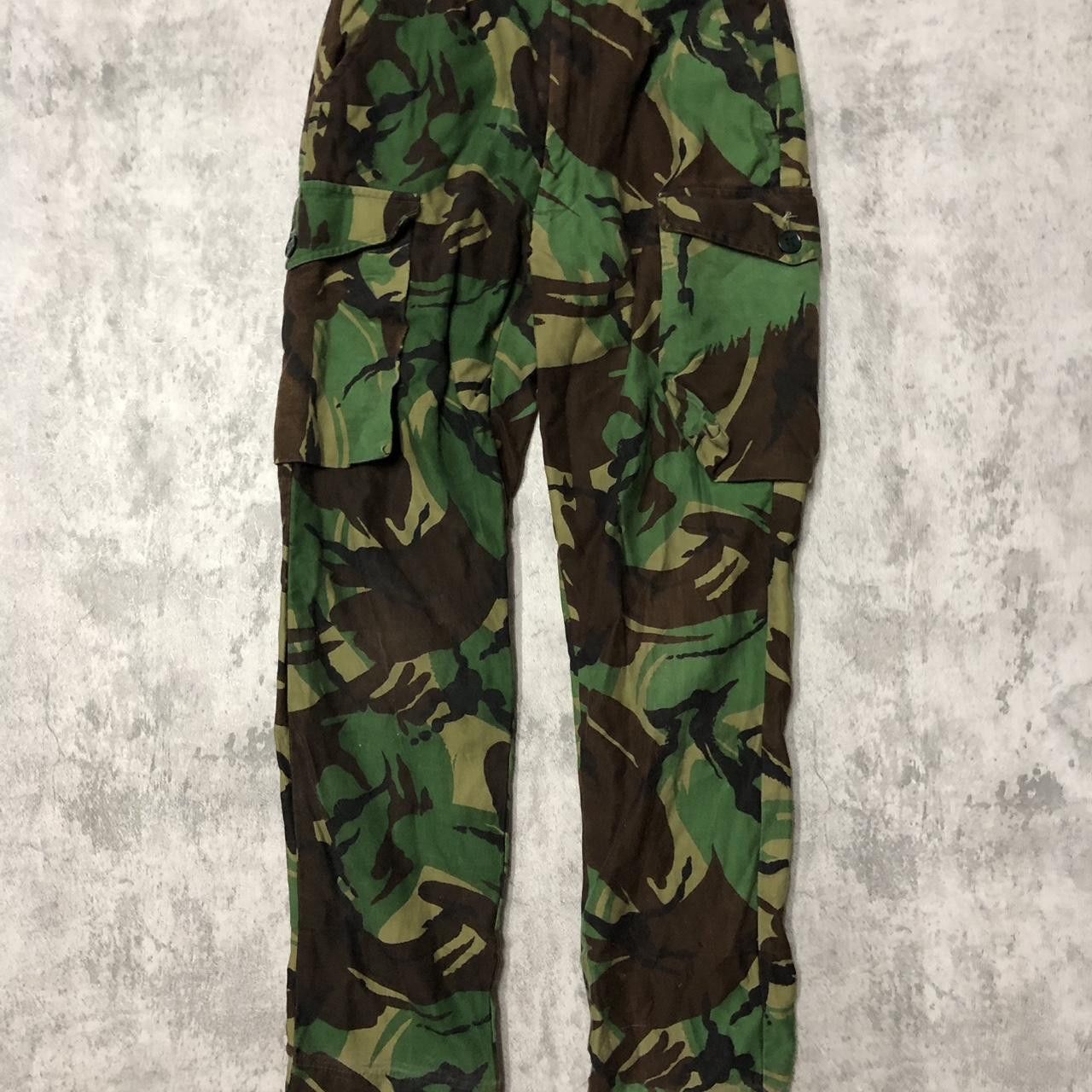 Other Khaki and green camo trousers with adjustable waist Size US 32 / EU 48 - 1 Thumbnail