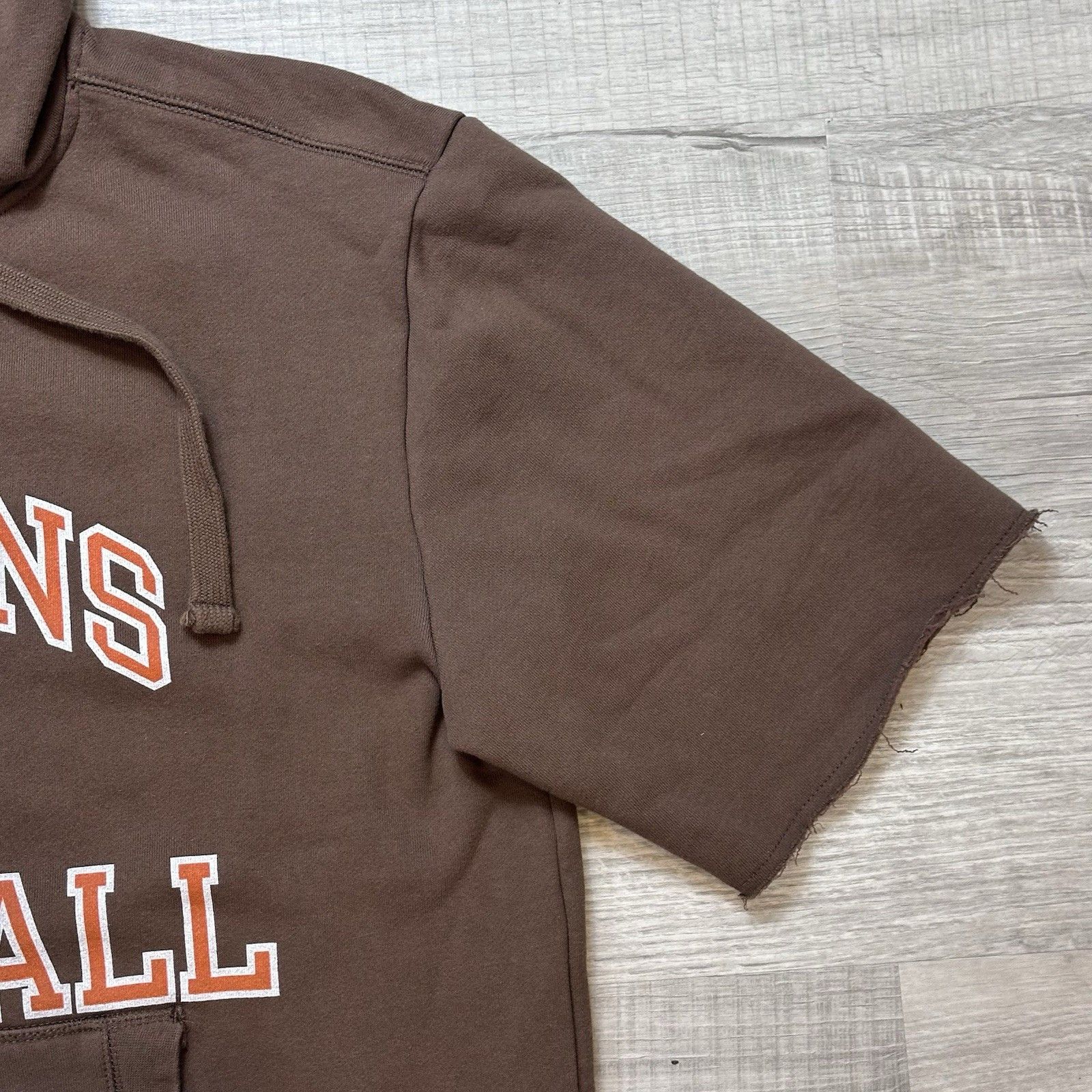 Mitchell & Ness Mitchell & Ness Cleveland Browns Men's Short Sleeve Hoodie Size US M / EU 48-50 / 2 - 4 Thumbnail