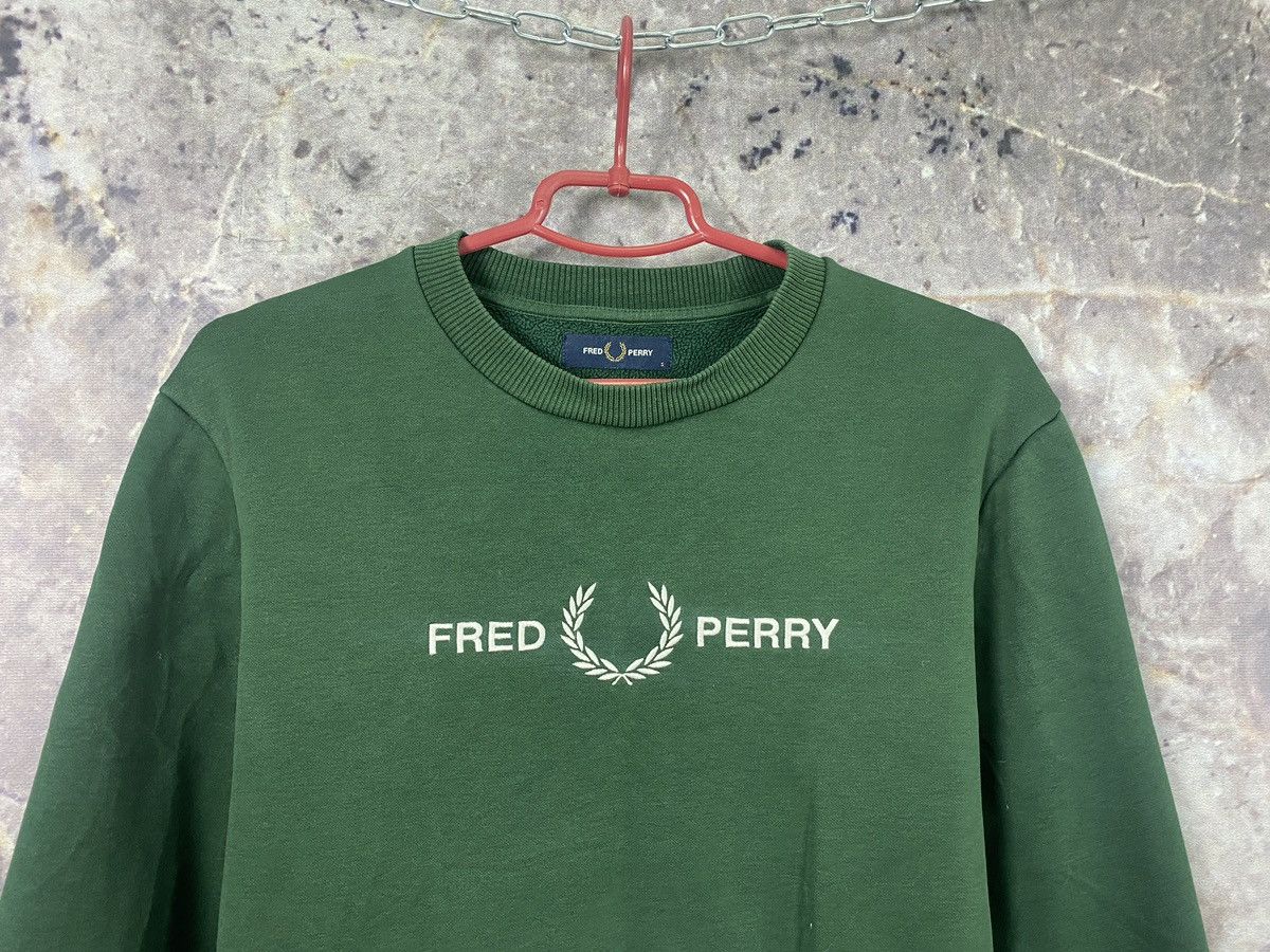 Fred Perry Men’s Fred Perry Big Logo Sweatshirt Vintage Size S Size US S / EU 44-46 / 1 - 2 Thumbnail