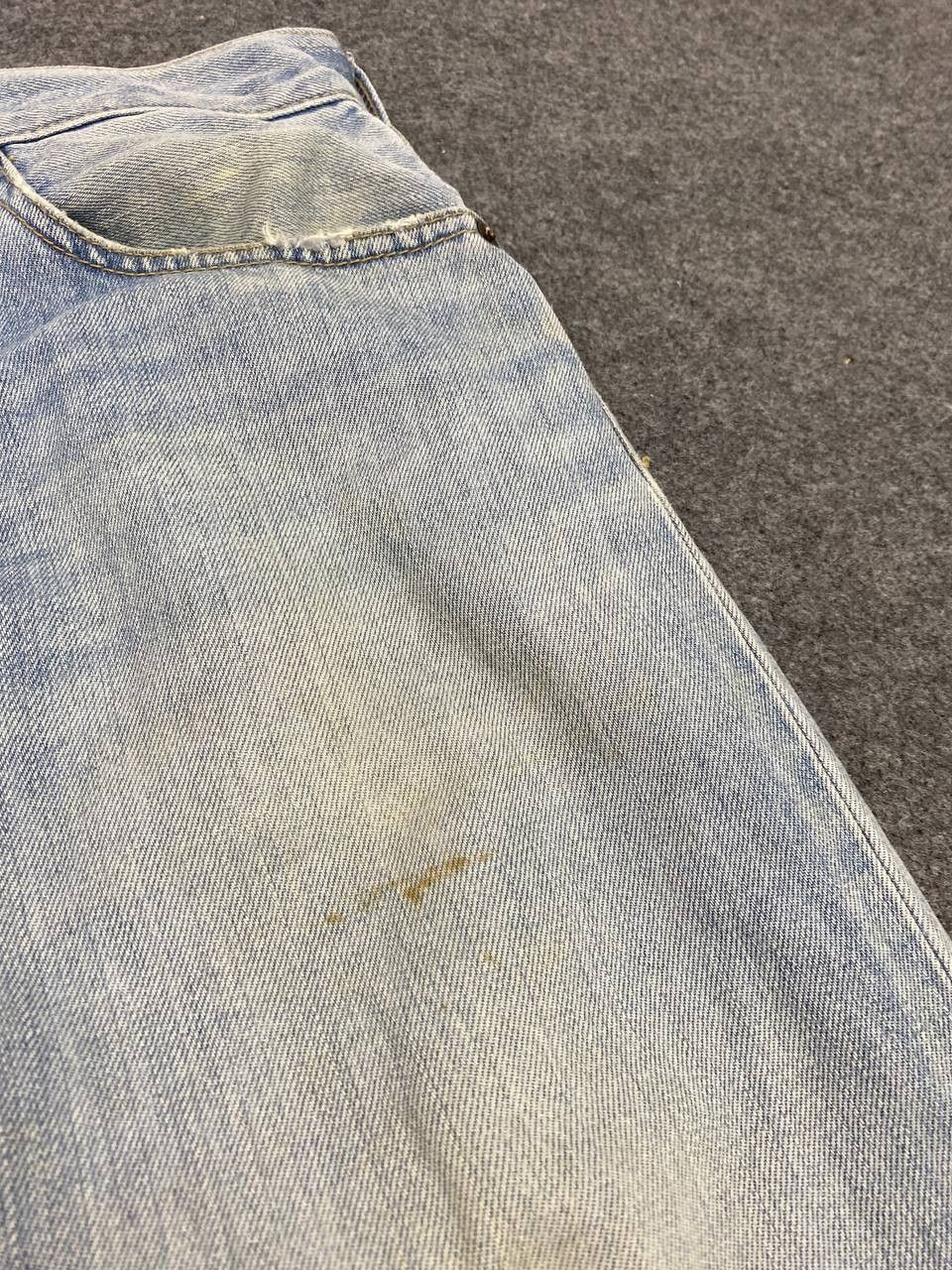 Levi's vintage levis 504 lightwash denim nice design Size US 35 - 13 Thumbnail