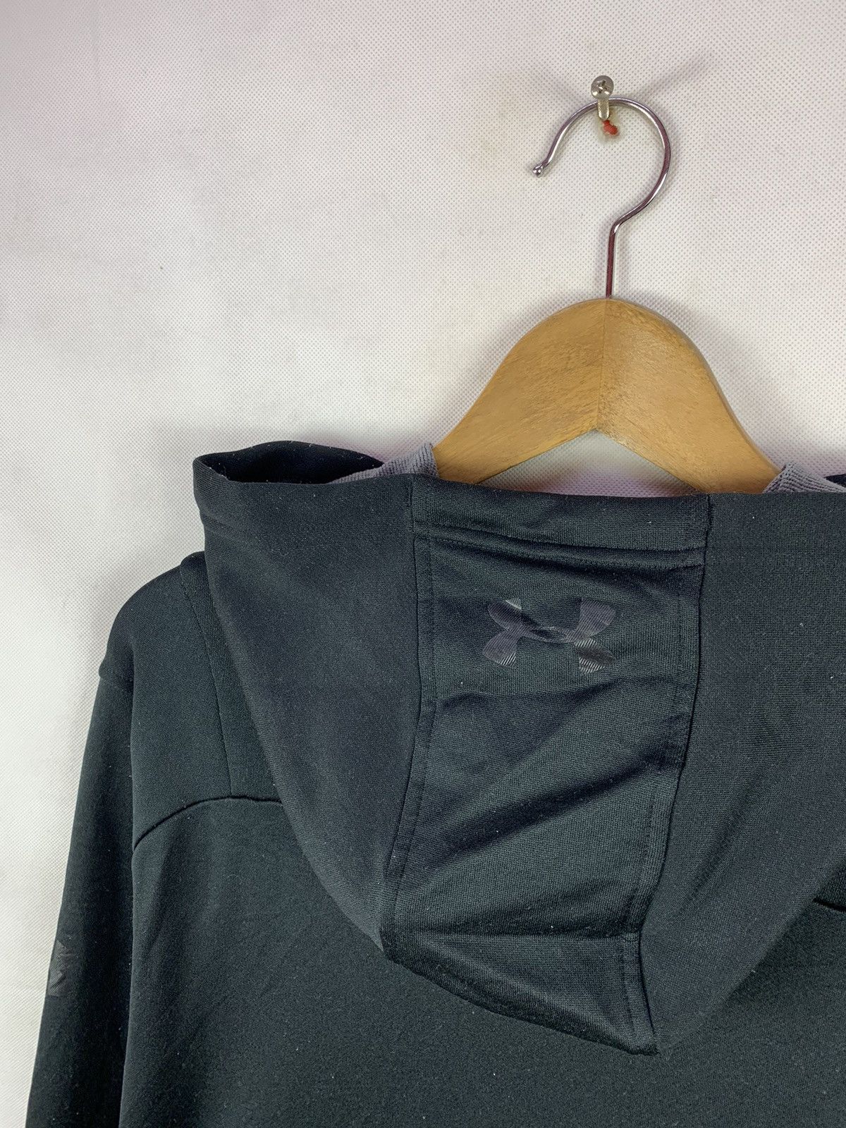 Under Armour Steals! Under Armour Coldgear Sports Hoodie Size US L / EU 52-54 / 3 - 4 Thumbnail