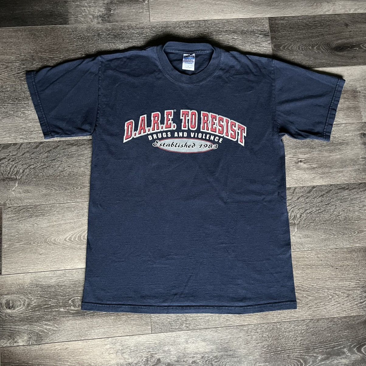 D.A.R.E × Vintage Vintage DARE To Resist Drugs And Violence Graphic Logo Tee Size US M / EU 48-50 / 2 - 3 Thumbnail