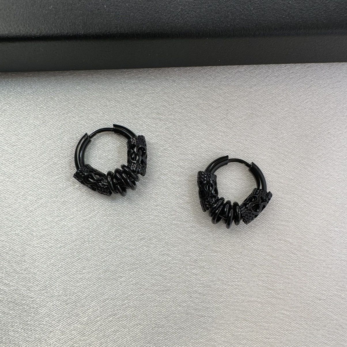 Other Small Hoop Earrings for Men Women Hip Hop Unisex Style Size ONE SIZE - 3 Thumbnail