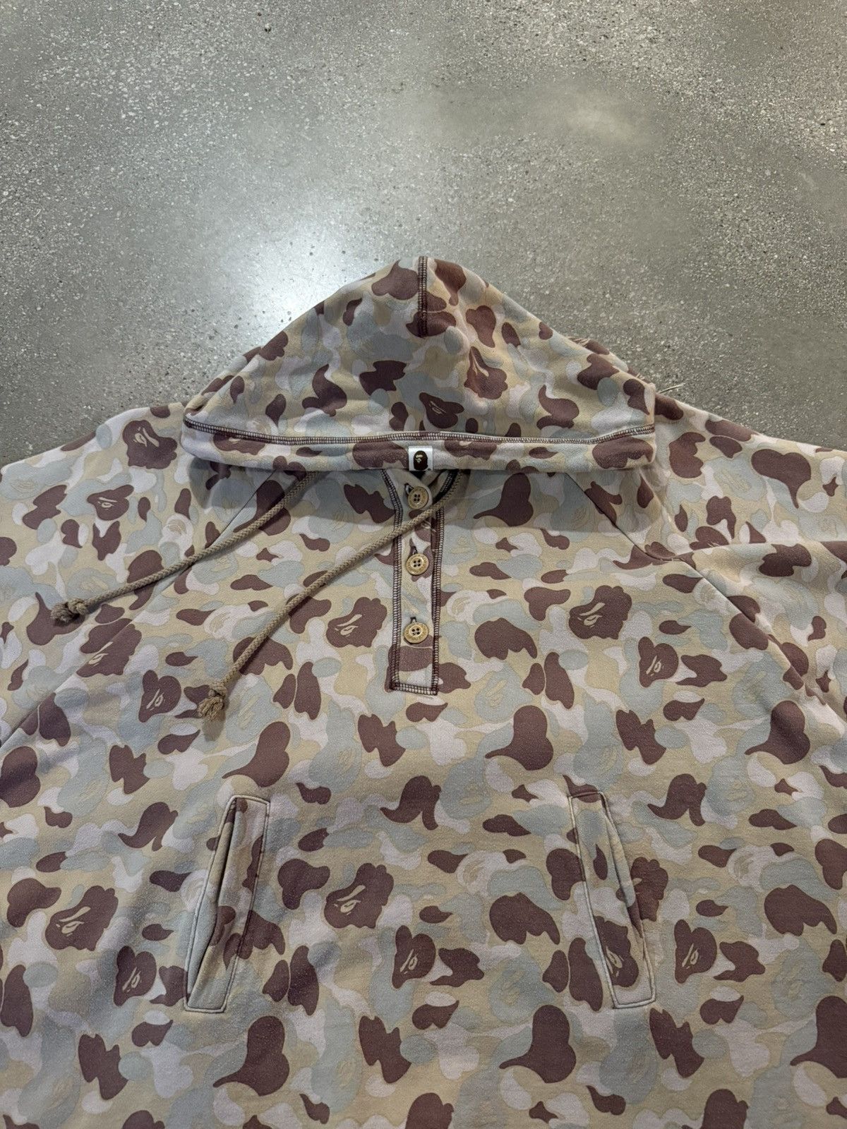 Bape RARE A Bathing Ape (BAPE) Desert Camo Poncho Hoodie Size XS / US 0-2 / IT 36-38 - 5 Thumbnail