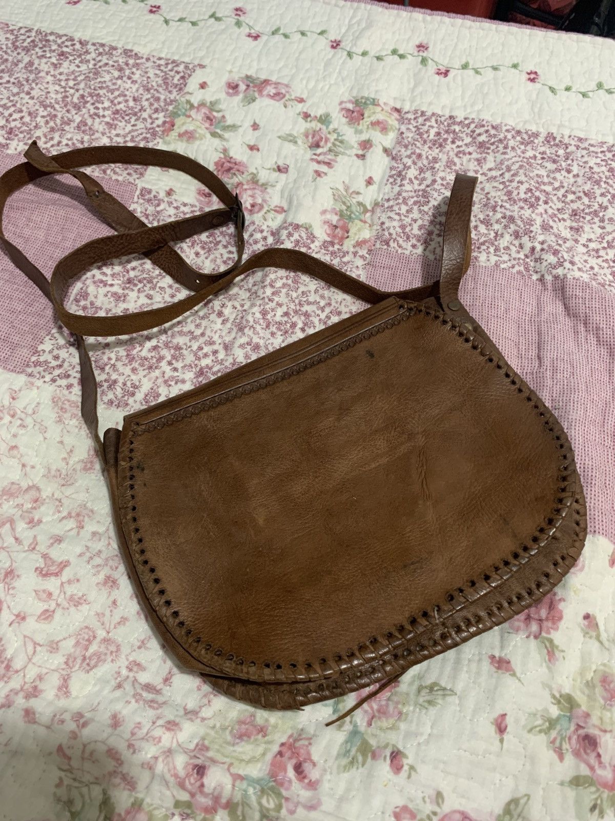 Handmade Vintage handmade sling bag leather Size ONE SIZE - 7 Thumbnail