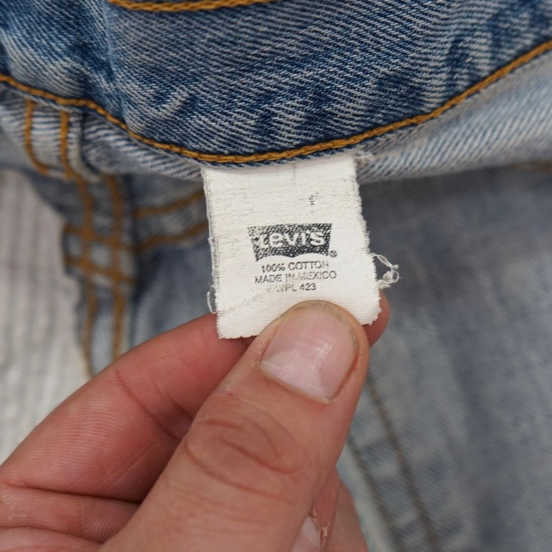 Levi's Vintage 00's Levi's 501 Reworked Cutoff Denim Shorts 28" Size 28" / US 6 / IT 42 - 7 Thumbnail