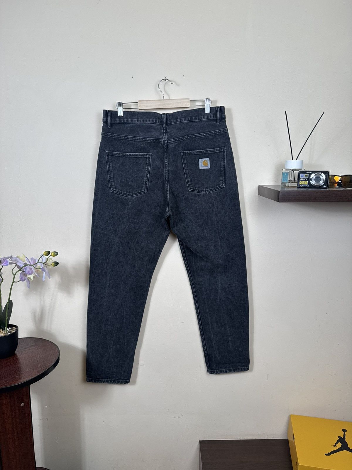 Carhartt Wip Carhartt WIP Newel Pants Denim Men Black 31 L Washed Jeans Size US 31 - 22 Thumbnail