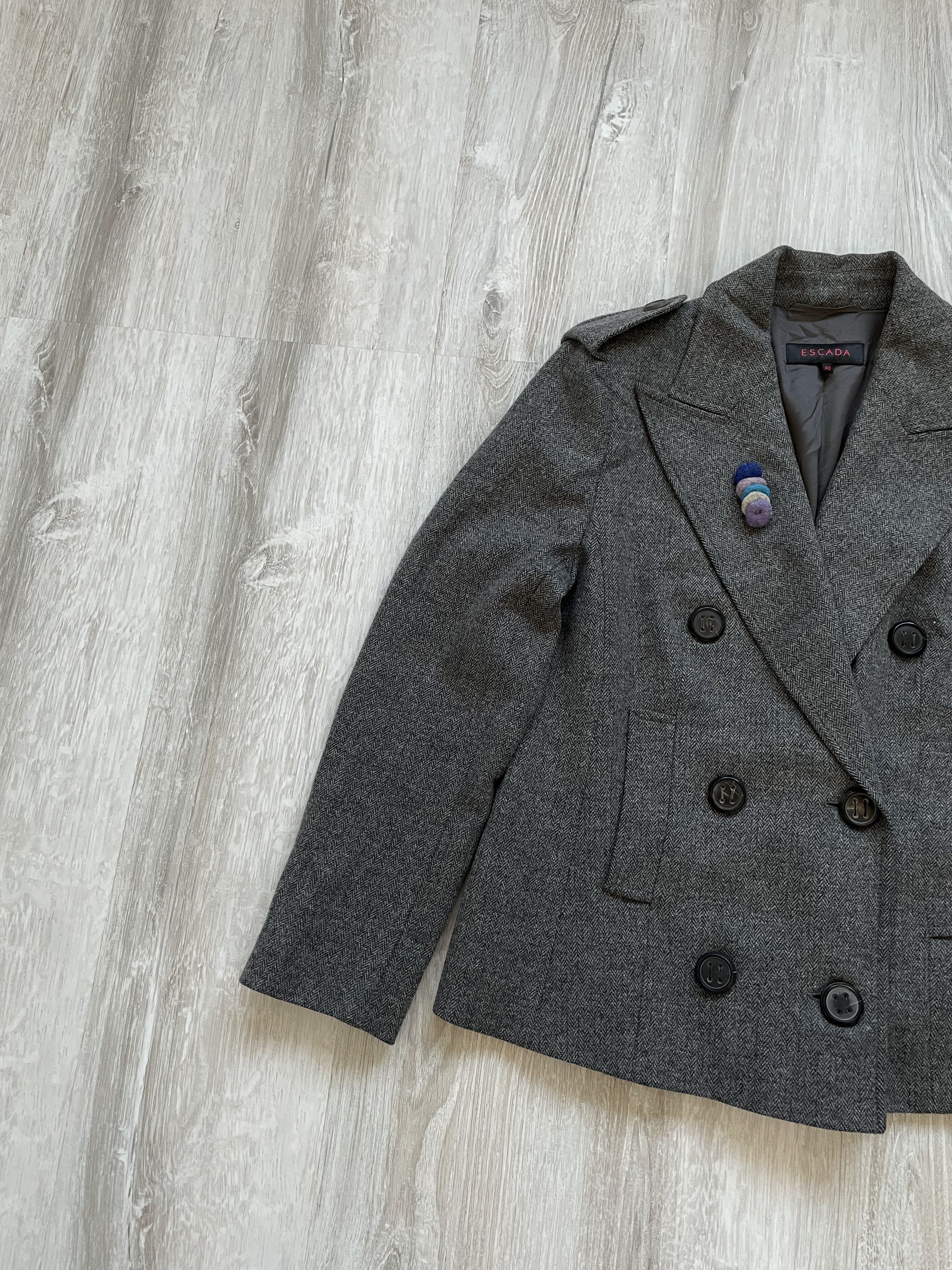 Escada Vintage Escada Wool Coat Size M / US 6-8 / IT 42-44 - 3 Thumbnail