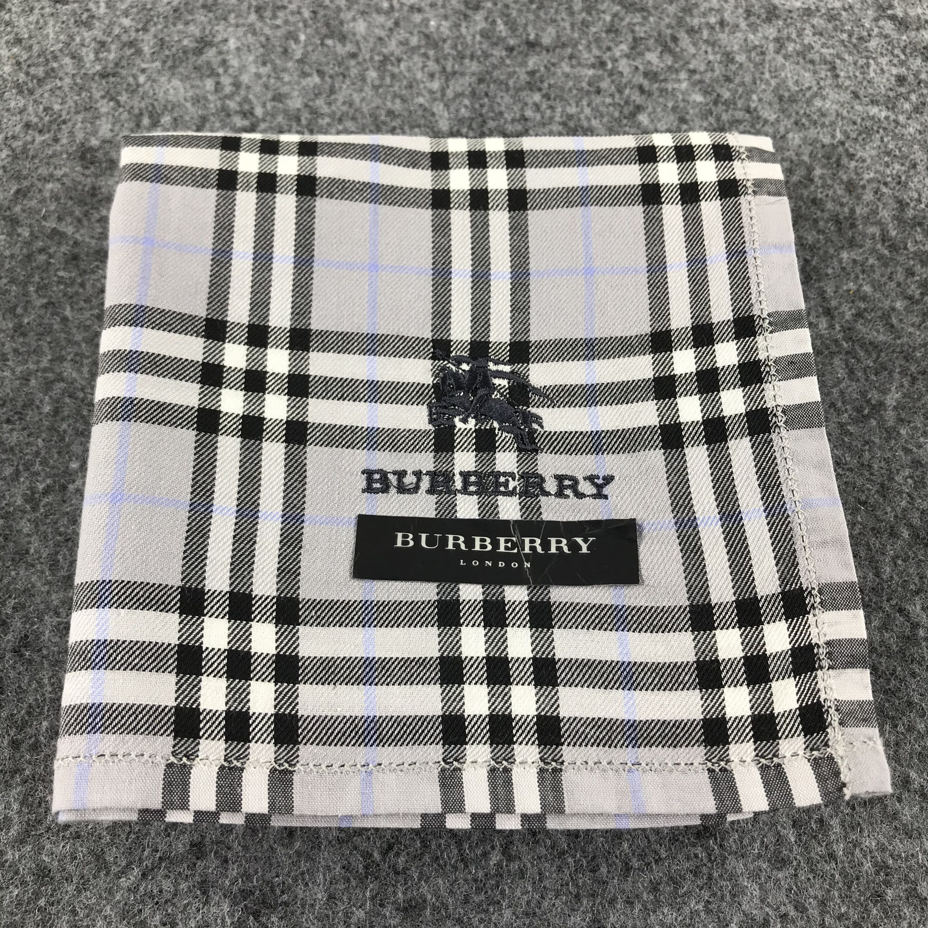 Burberry × Vintage Burberry Nova Check Handkerchief Bandana Neckerchief H209 Size ONE SIZE - 7 Thumbnail
