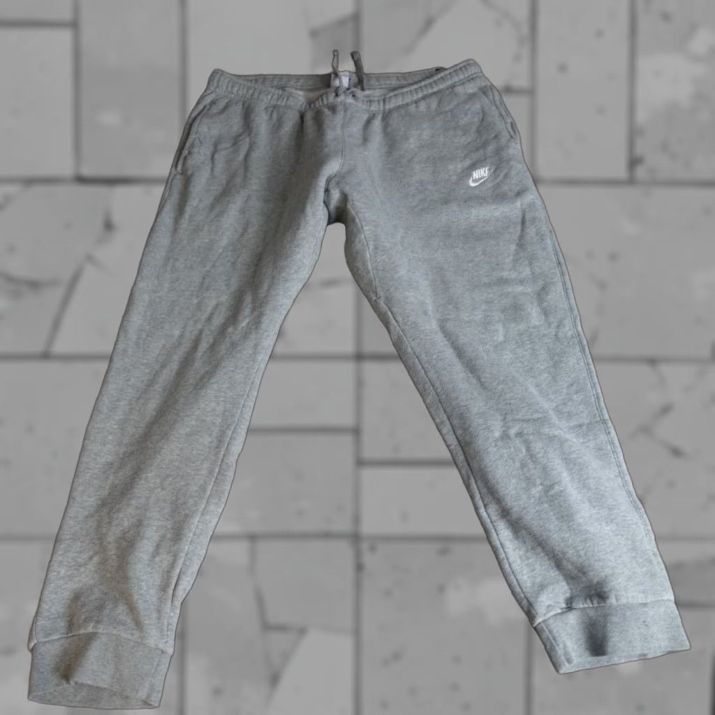 Nike Nike Mens Pants 2XL Gray Solid Pull Drawstring Jogger Fleece Club Pants 804408-063 Size US 39 - 1 Thumbnail