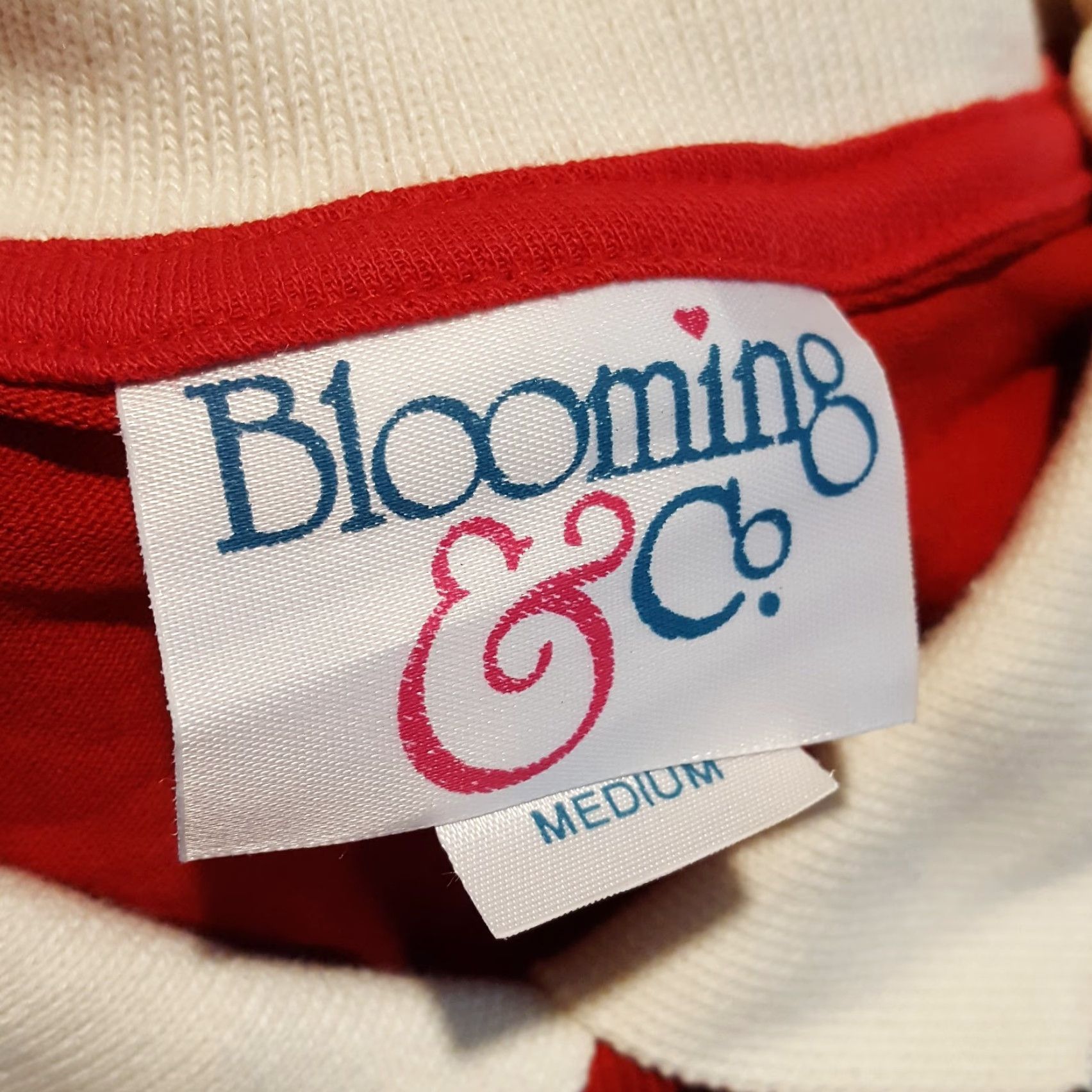 Vintage VINTAGE Blooming & Co T-Shirt Women’s M Collared 2000s Red Short Sleeve Golf Preppy Y2K 90s Retro Bear Basic Top Size M / US 6-8 / IT 42-44 - 6 Thumbnail