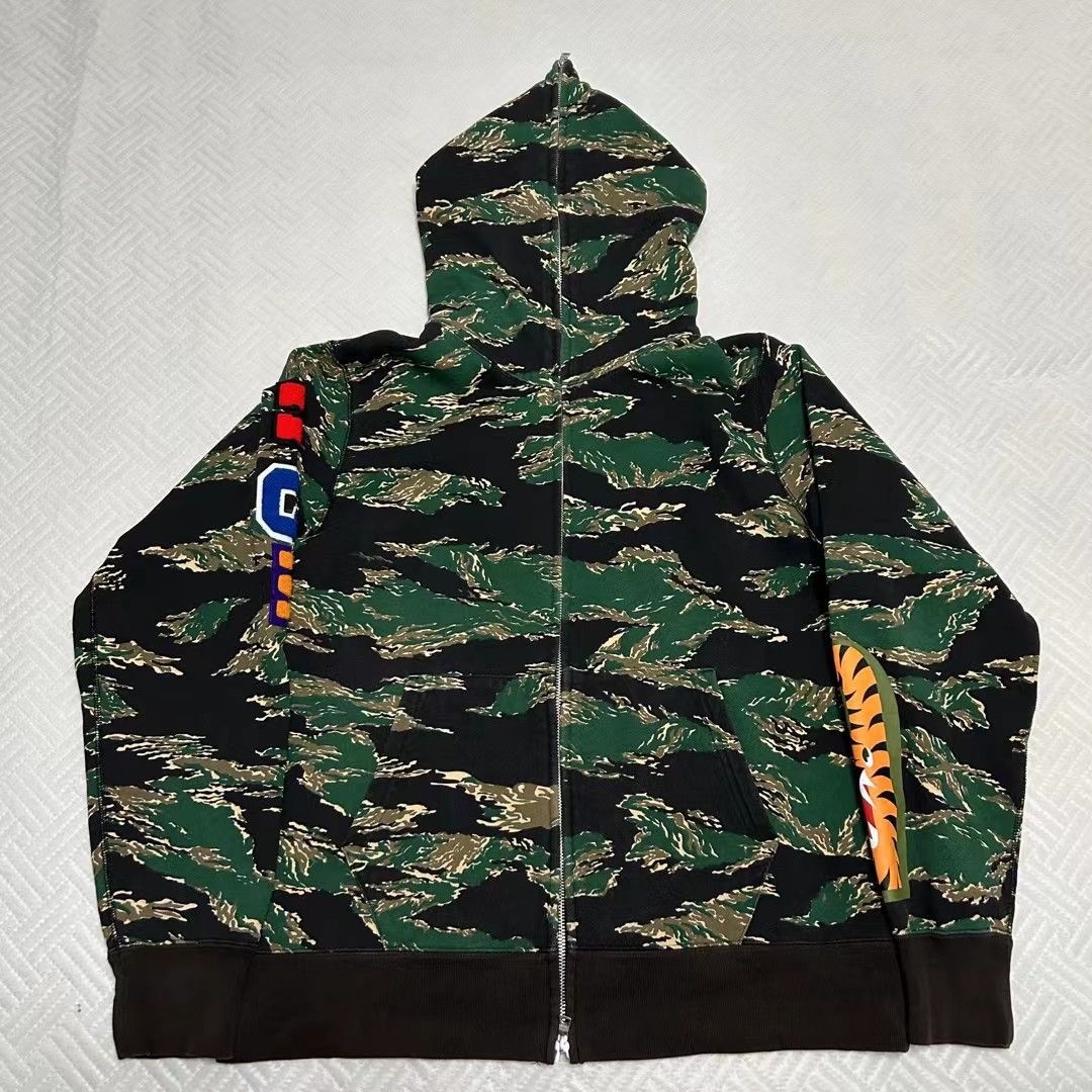 Bape BAPE LIMITED FULL ZOP HOODIE Size US L / EU 52-54 / 3 - 1 Thumbnail