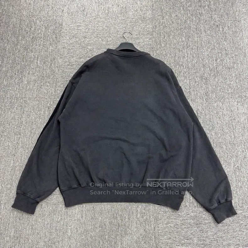 Balenciaga Balenciaga Embroidered Logo Stitched Fake Two-Piece Sweate Size US S / EU 44-46 / 1 - 6 Thumbnail