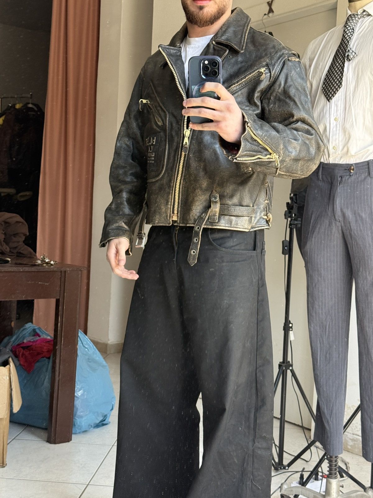 Emporio Armani Emporio Armani Archive Distressed Leather Pilot EA Test Piec Size US L / EU 52-54 / 3 - 21 Thumbnail