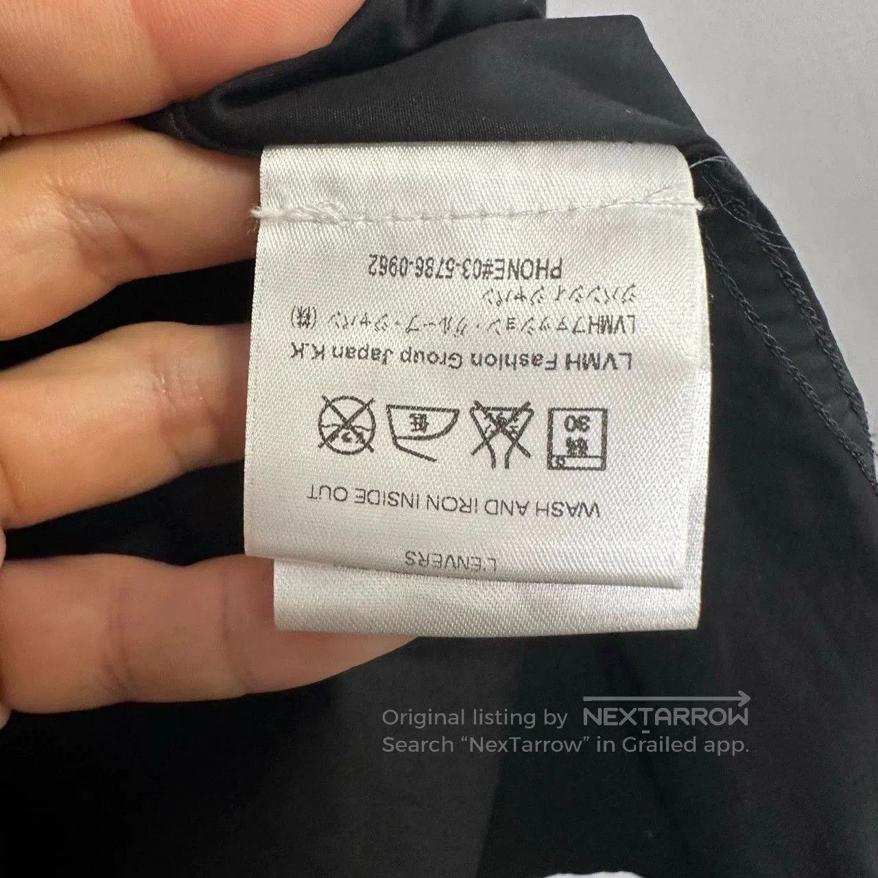 Givenchy givenchy shark long sleeve shirt in black. Size US S / EU 44-46 / 1 - 4 Thumbnail
