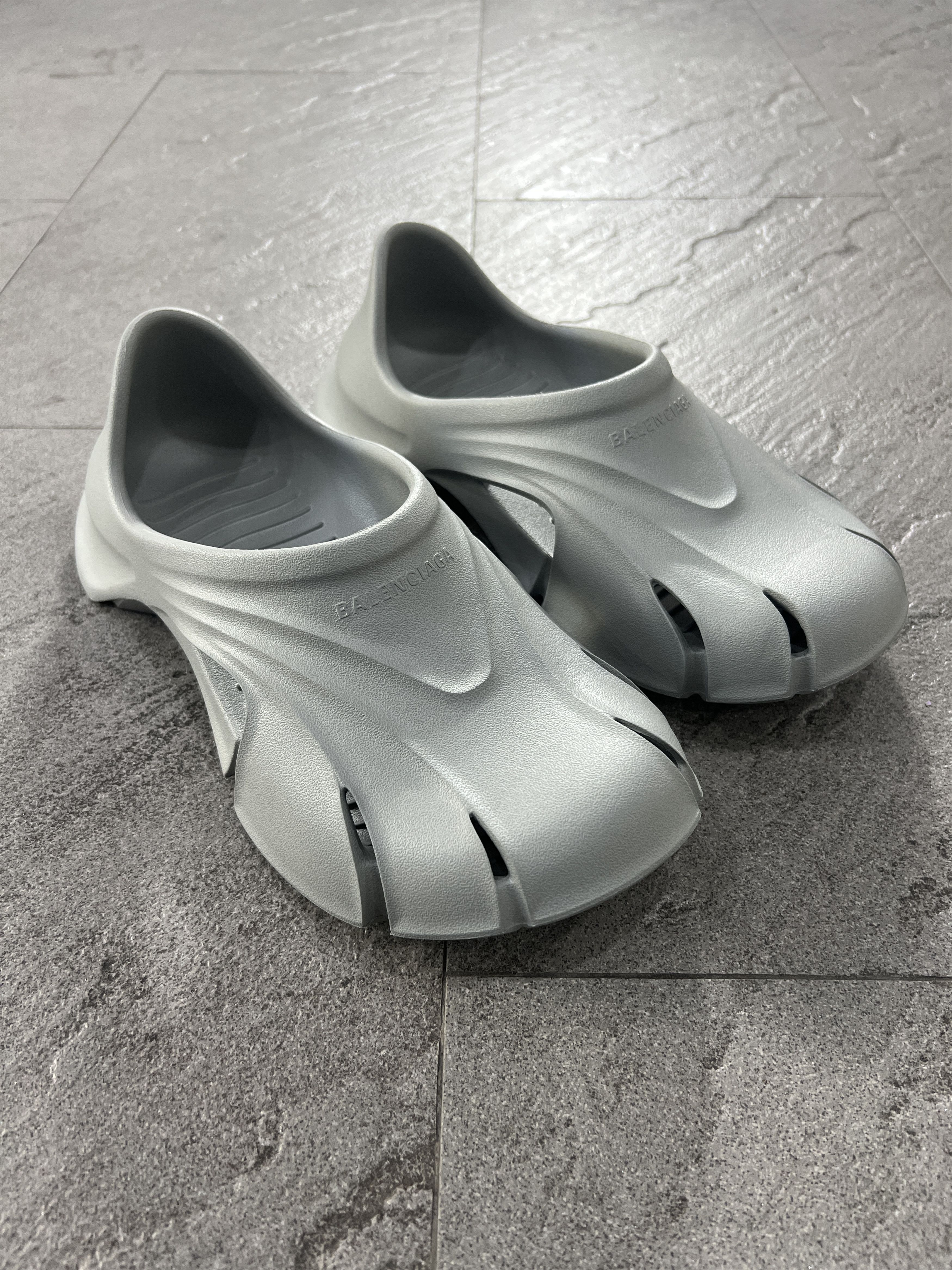 Balenciaga Balenciaga Mold Closed Grey EU43 New w/ Box Size US 10 / EU 43 - 4 Thumbnail